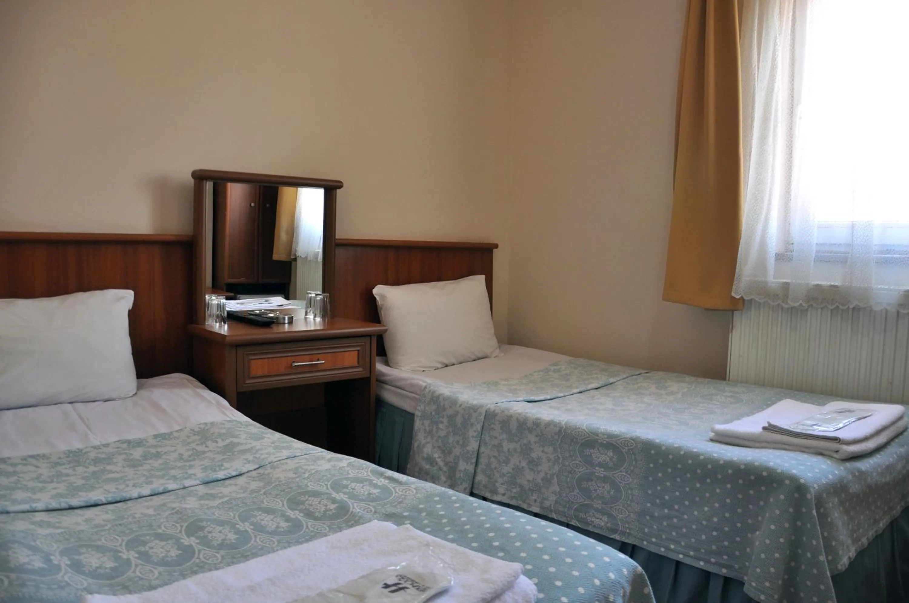 Bed in Hekimoğlu Hotel