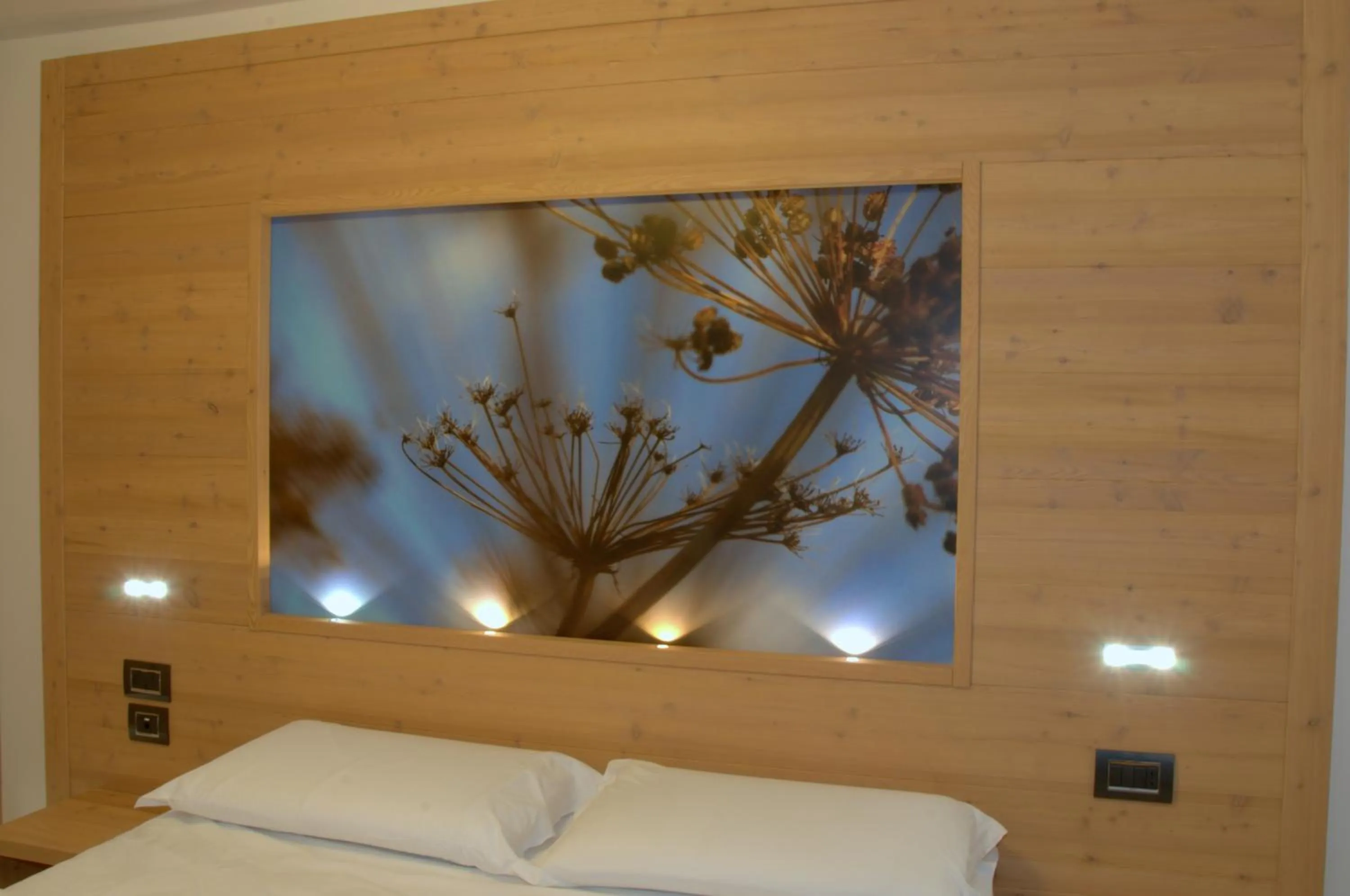 Decorative detail, Bed in Relais Fior di Bosco