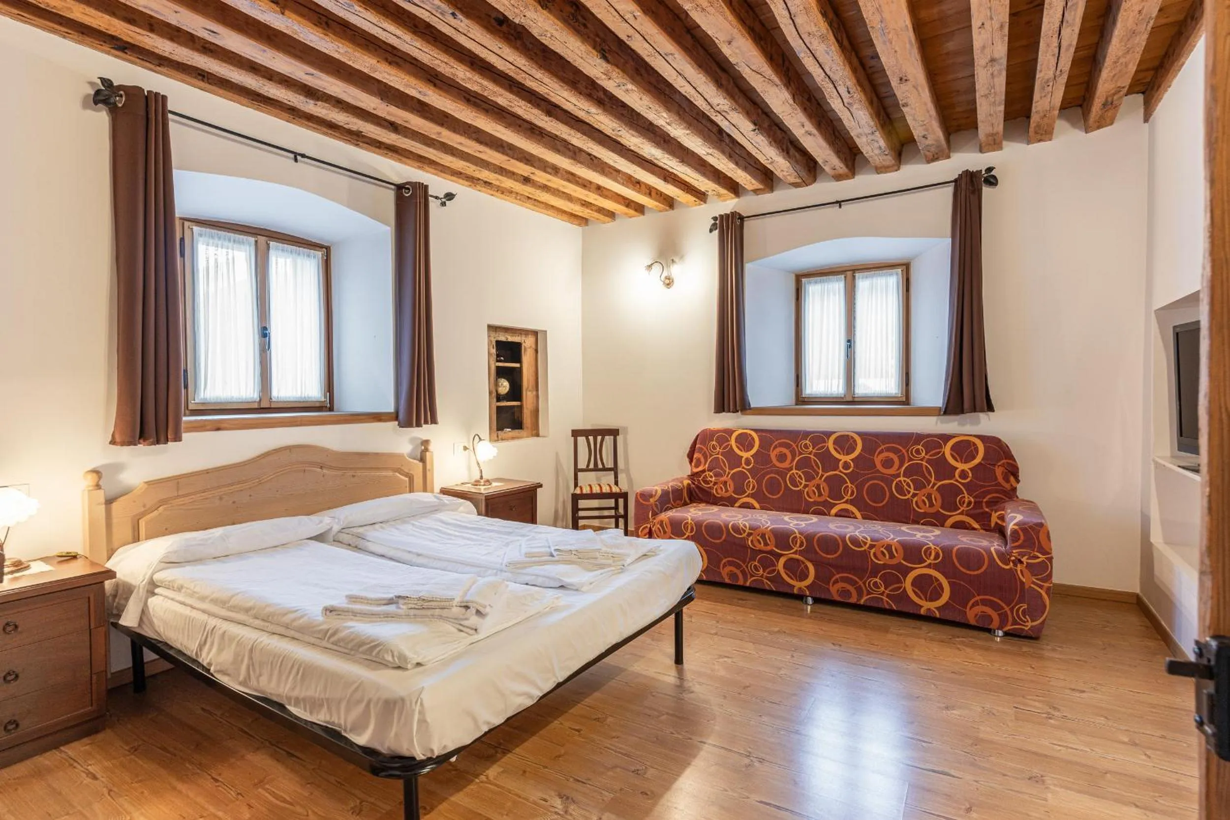 Photo of the whole room in Alla Regia