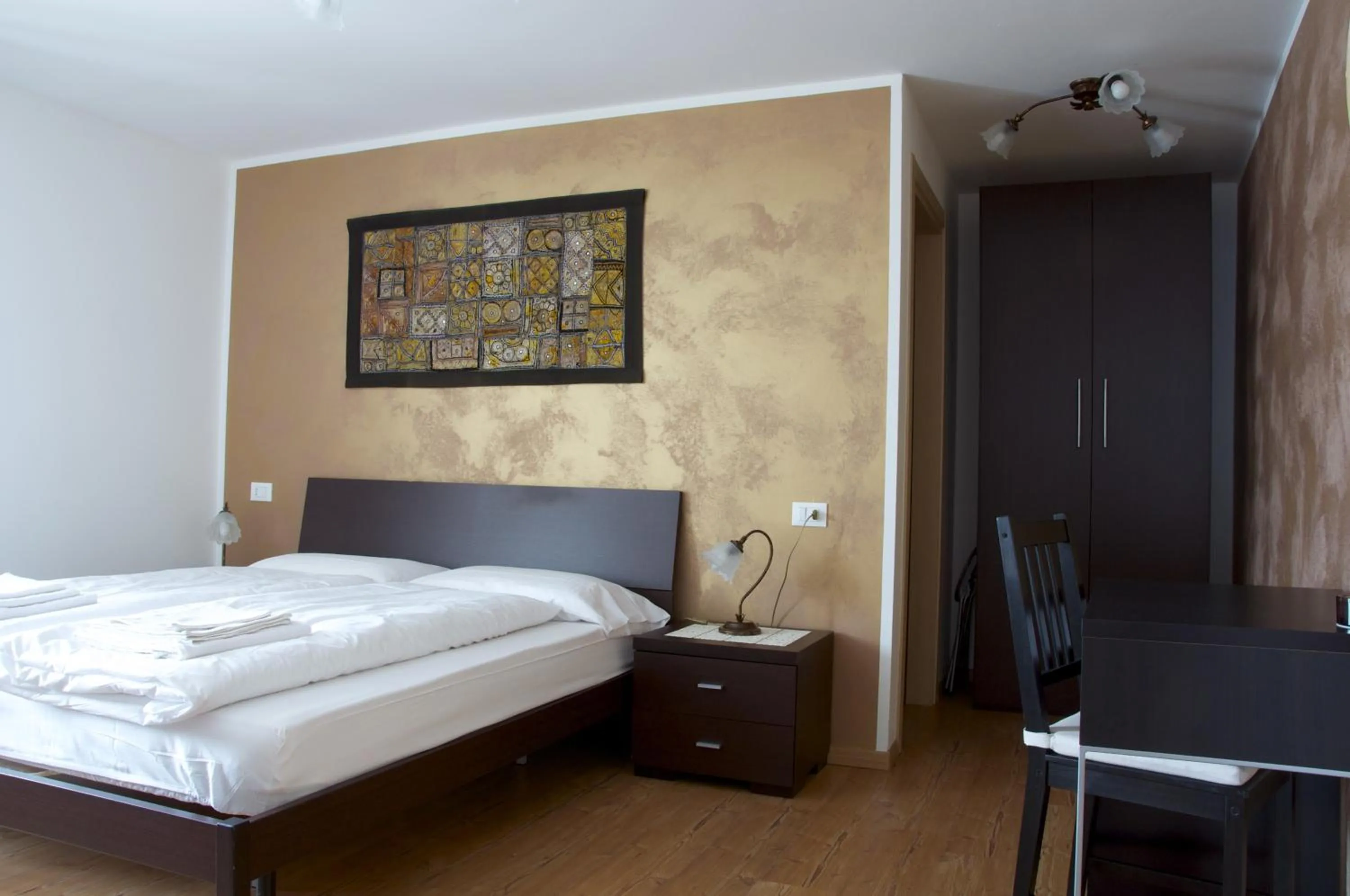 Photo of the whole room, Bed in Alla Regia