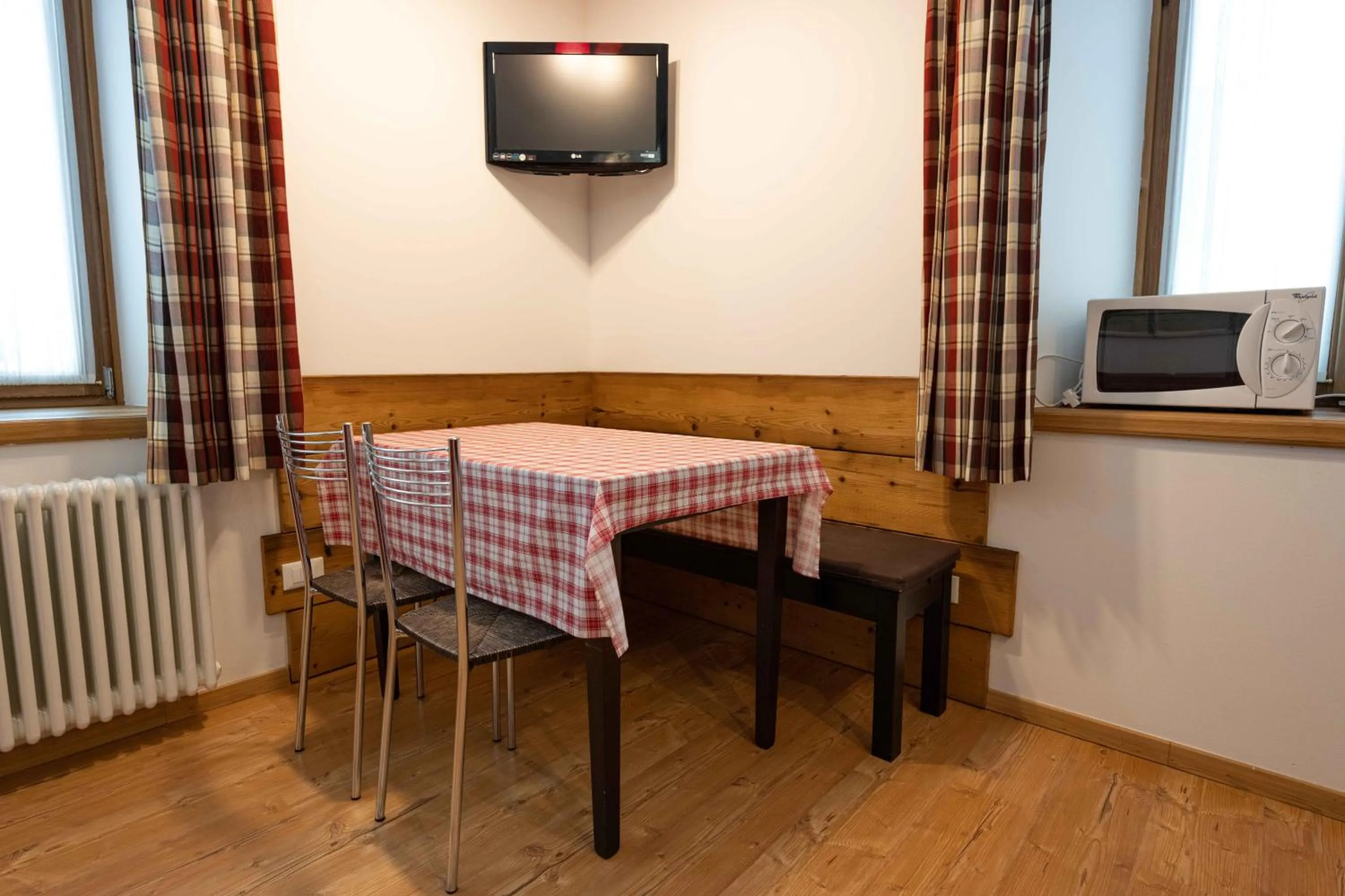 Dining area in Alla Regia