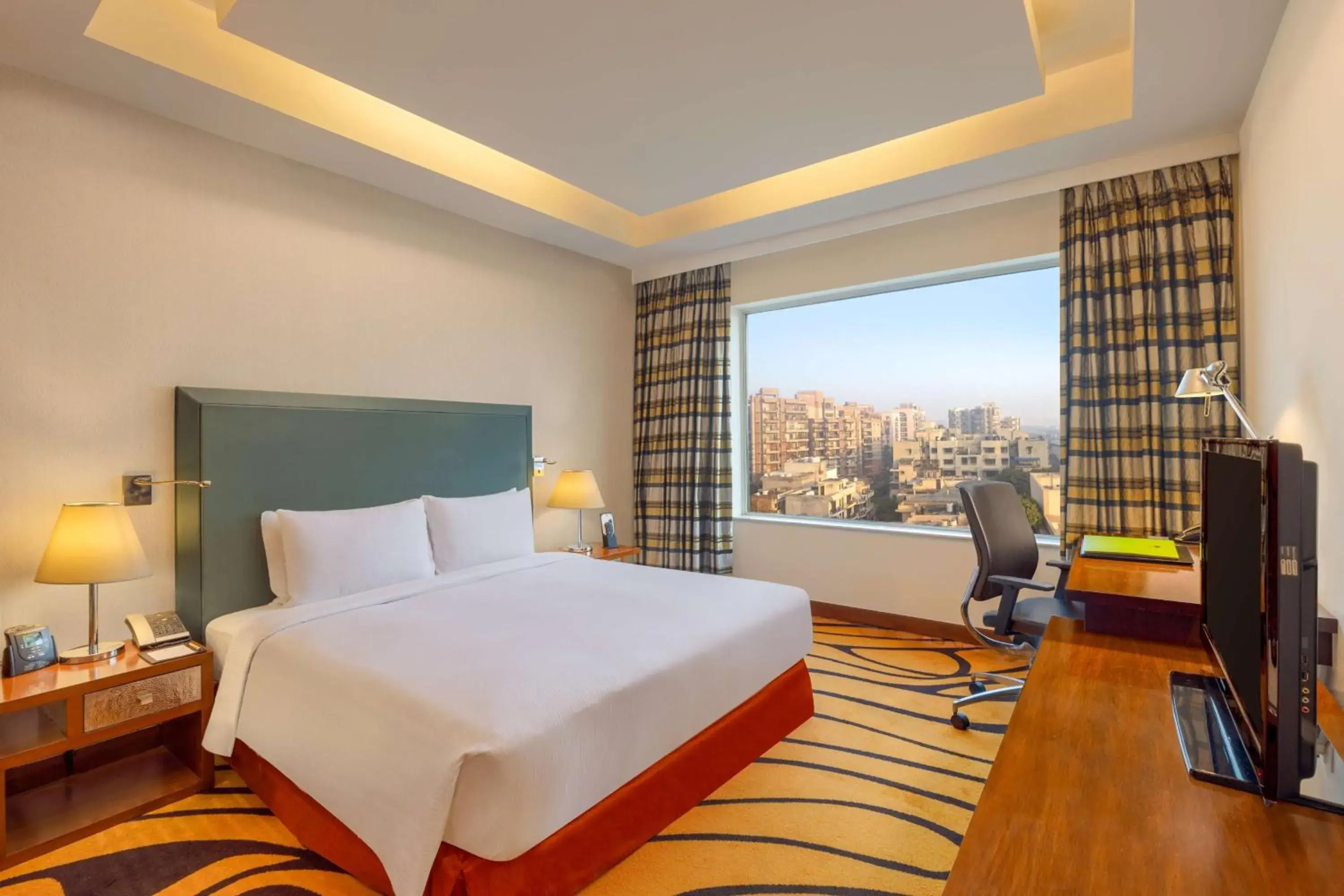King Room - single occupancy - Disability Access in DoubleTree by Hilton Gurgaon New Delhi NCR King Room - single occupancy - Disability Access in DoubleTree by Hilton Gurgaon New Delhi NCR