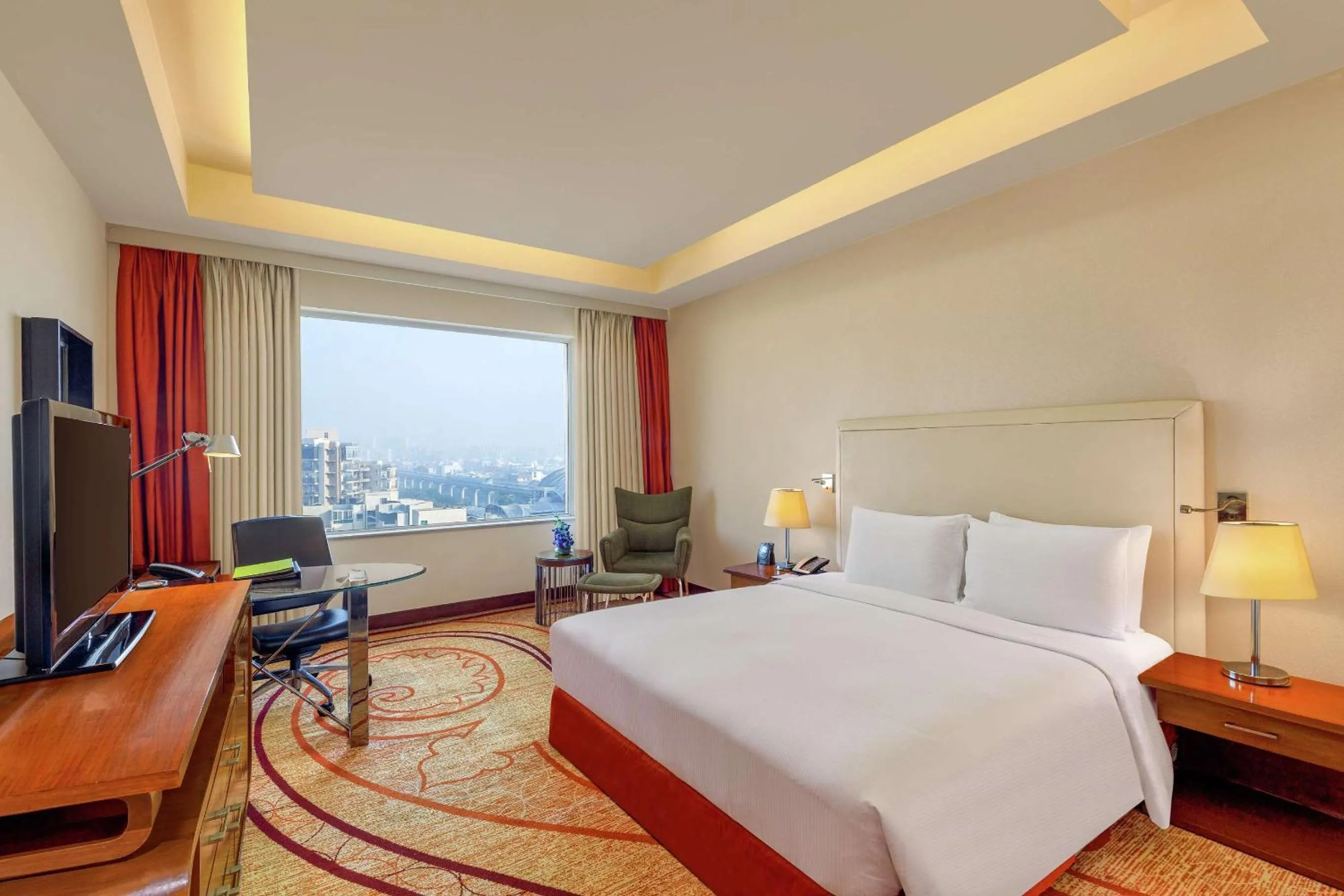 Bedroom, Bed in DoubleTree by Hilton Gurgaon New Delhi NCR