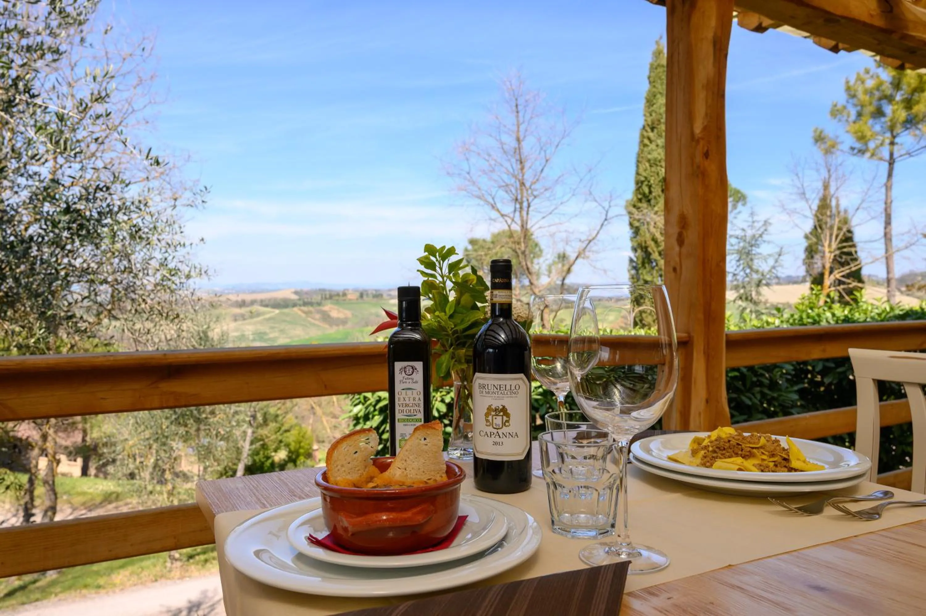 Food and drinks in Fattoria Pieve a Salti
