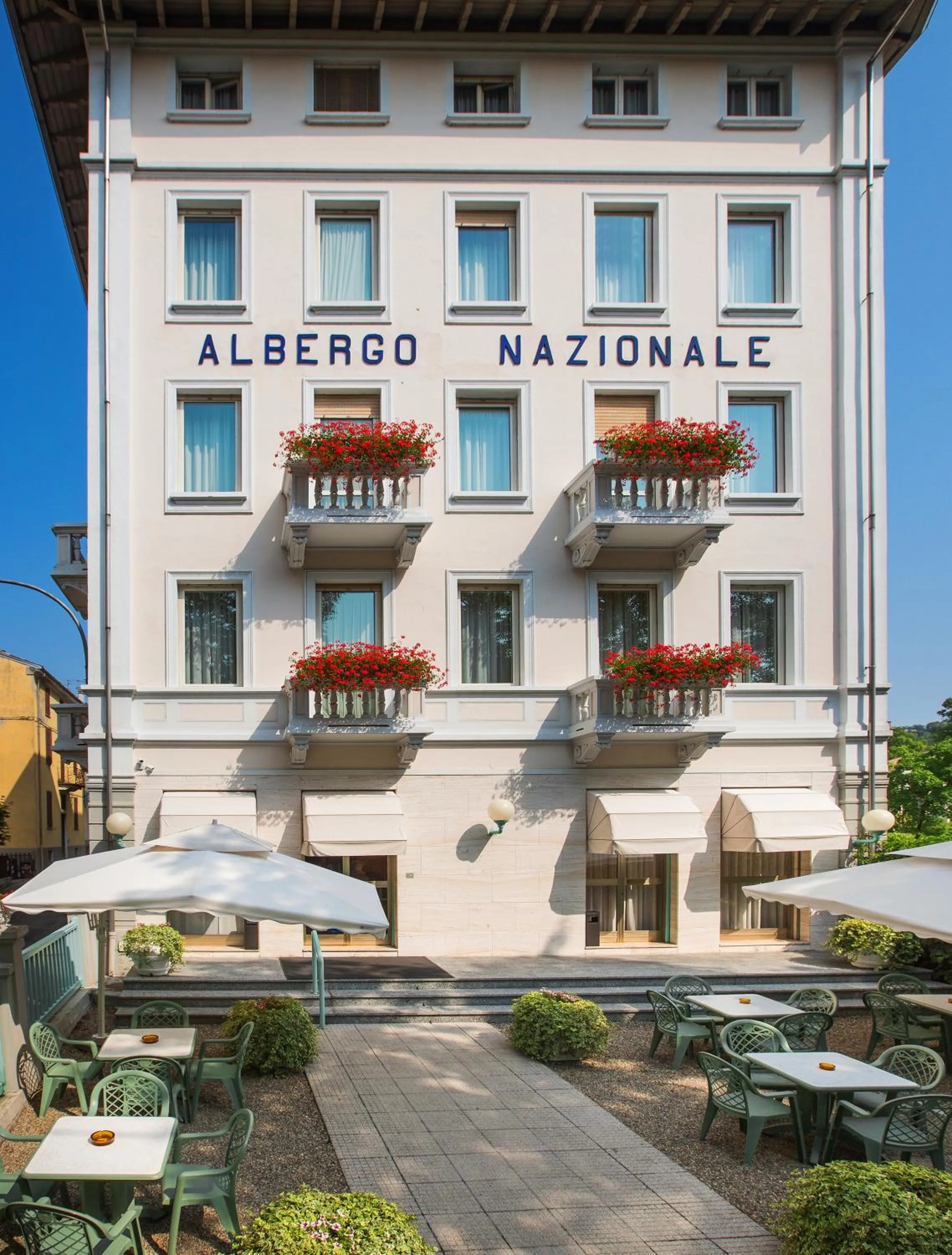 Facade/entrance in Albergo Nazionale