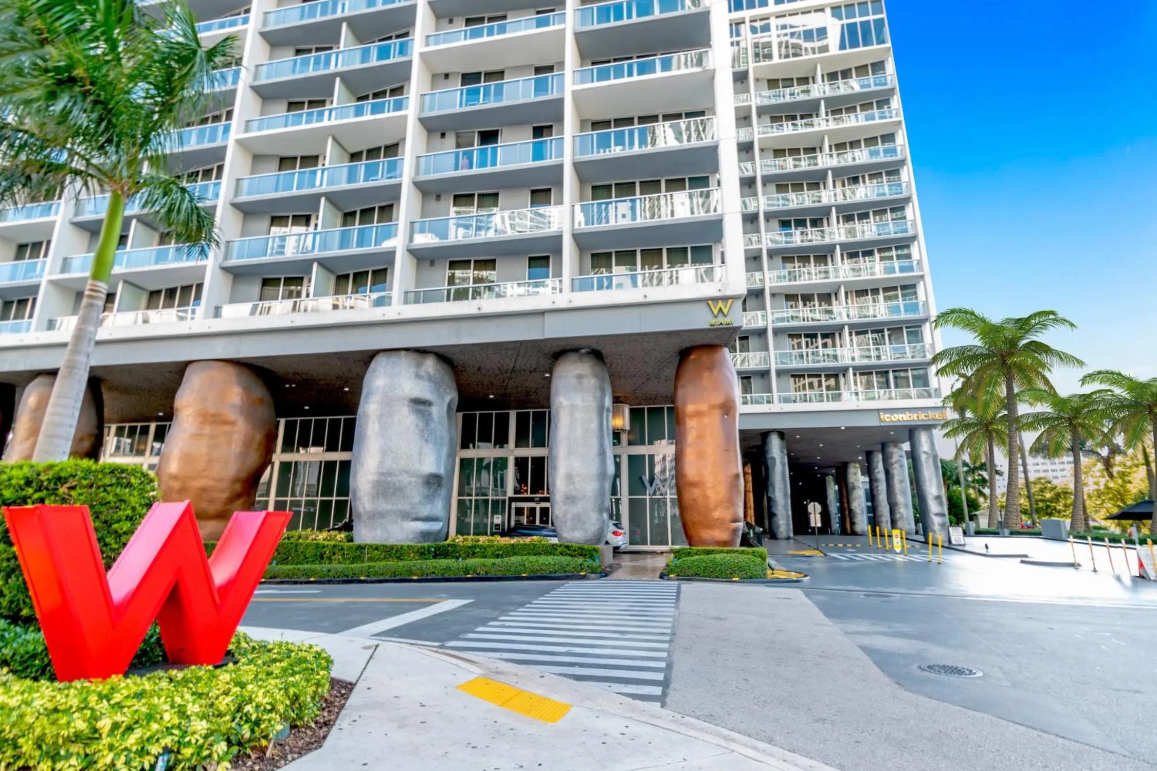 Property building in ICON Brickell residences