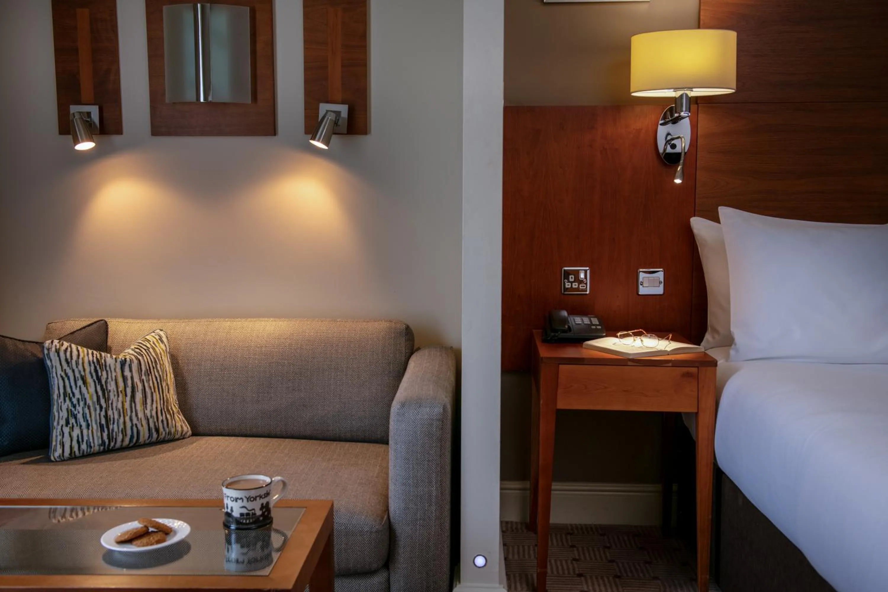 Bedroom, Bed in Thorpe Park Hotel and Spa