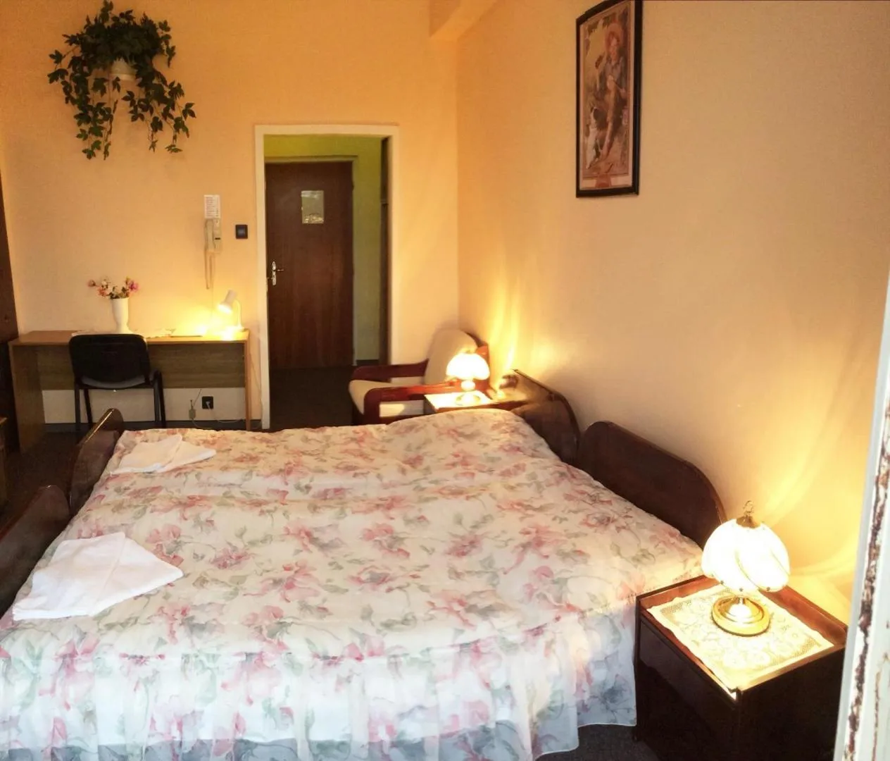 Photo of the whole room, Bed in Hotel Uno