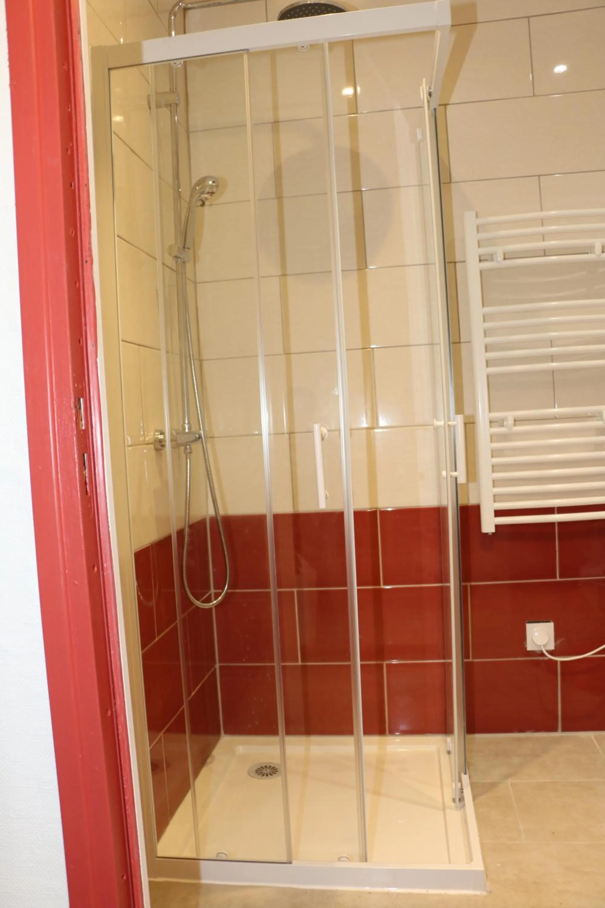 Shower in Hameau des Essarts