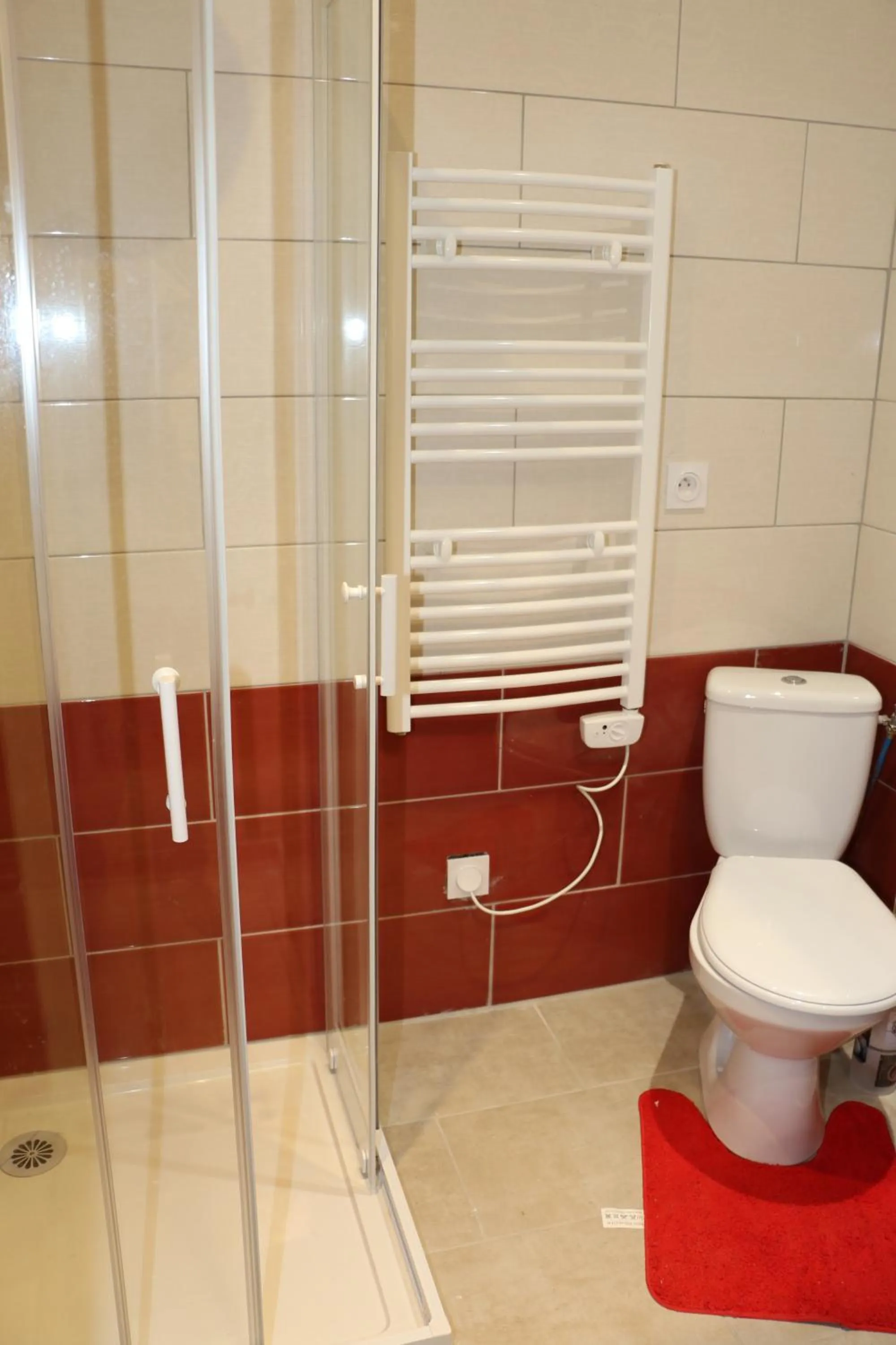 Shower in Hameau des Essarts