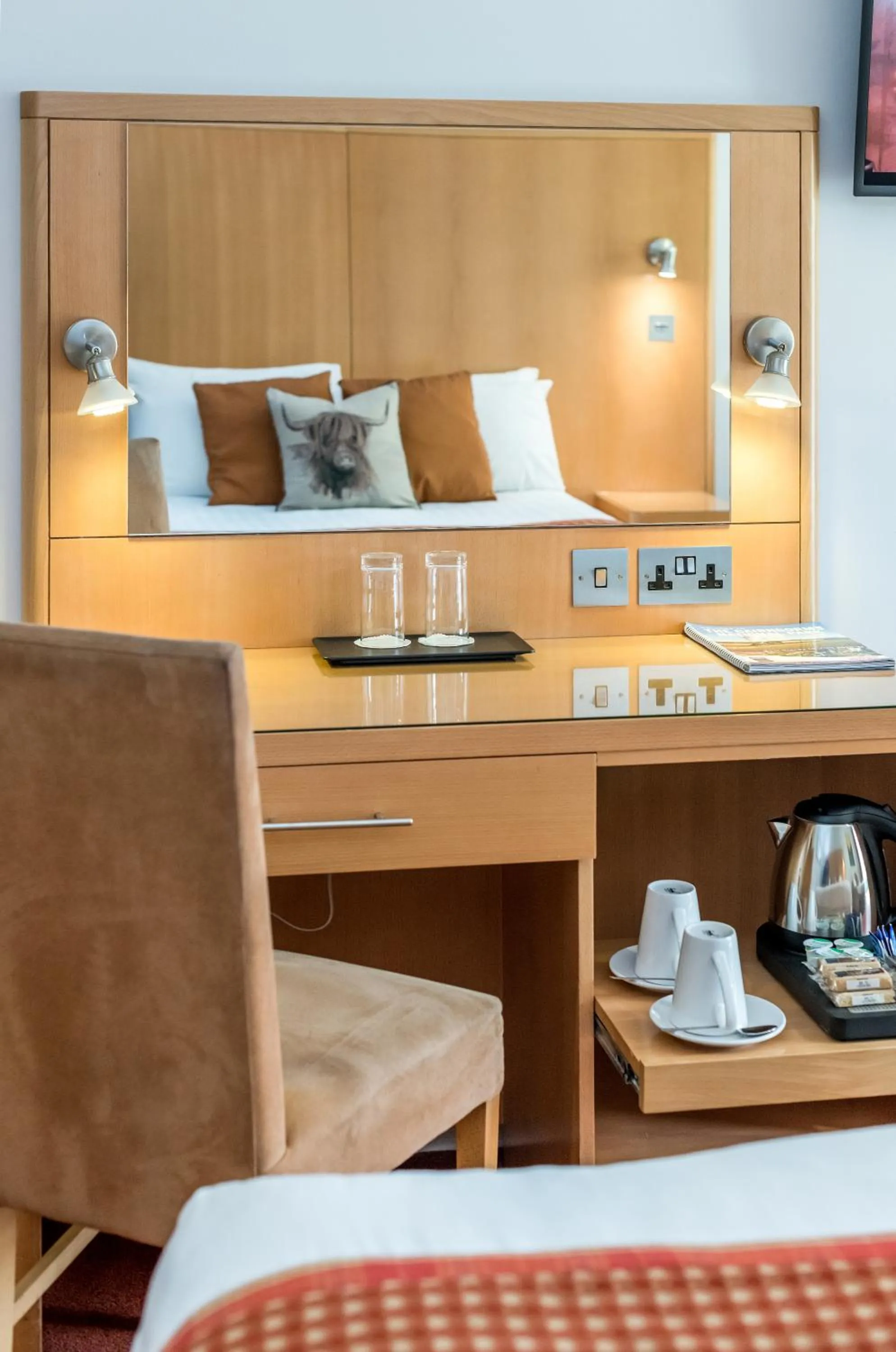 Bedroom in High Range Lodge Hotel