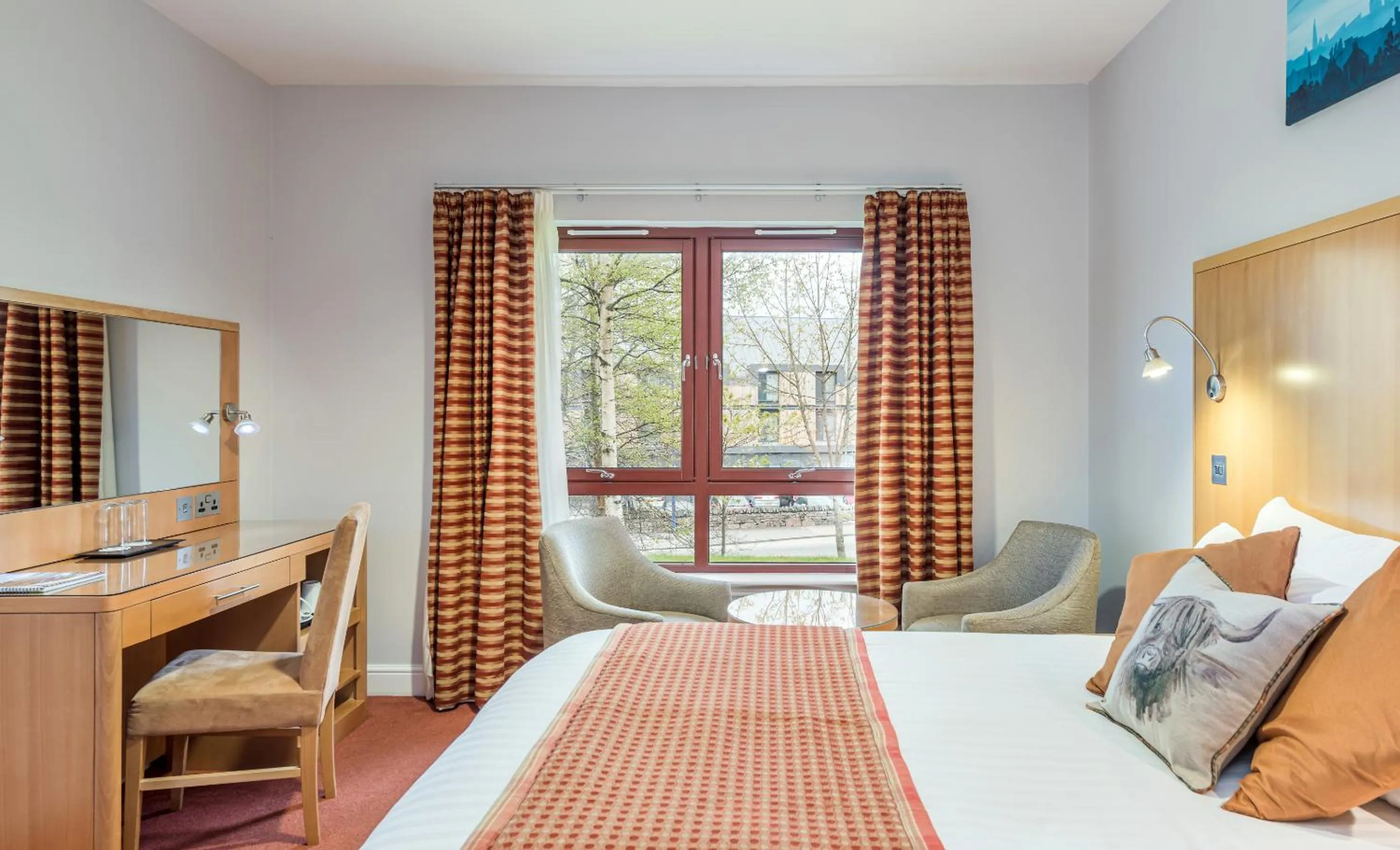 Bedroom, Bed in High Range Lodge Hotel