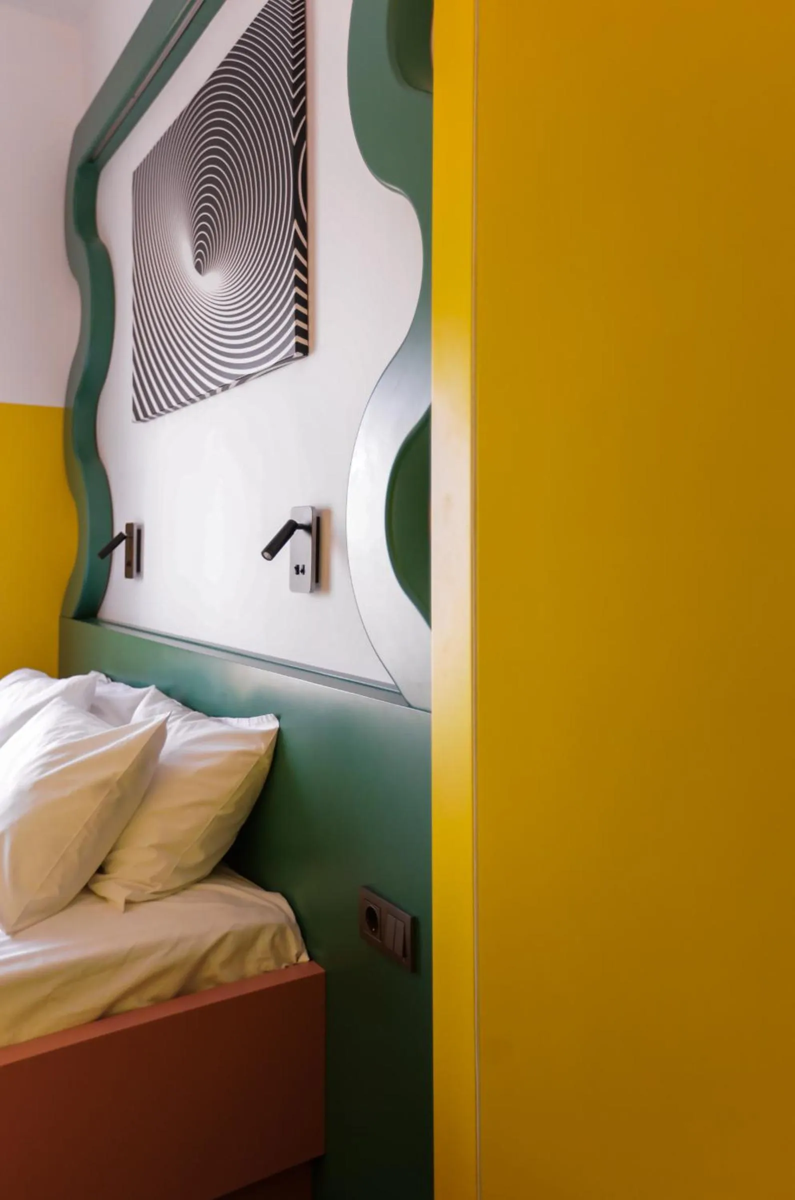 Bedroom, Bed in Limon Inn Hotel, Taşucu