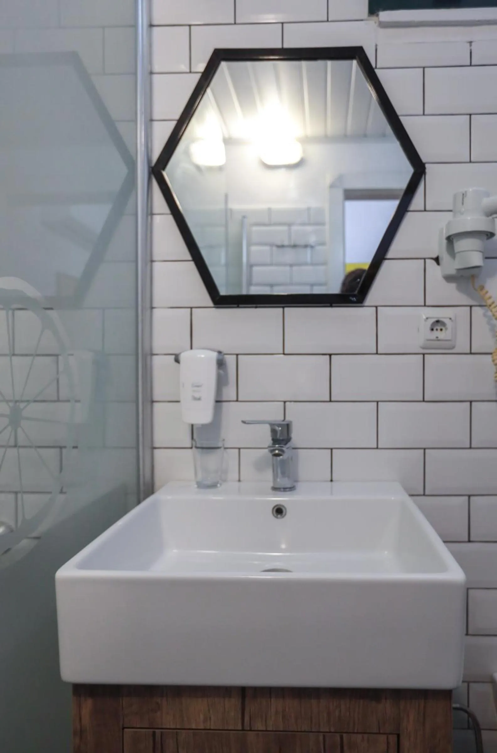 Bathroom in Limon Inn Hotel, Taşucu