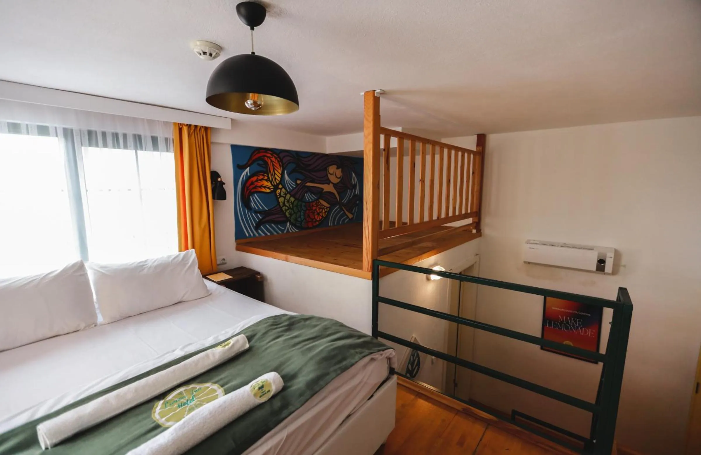 Bedroom, Bed in Limon Inn Hotel, Taşucu