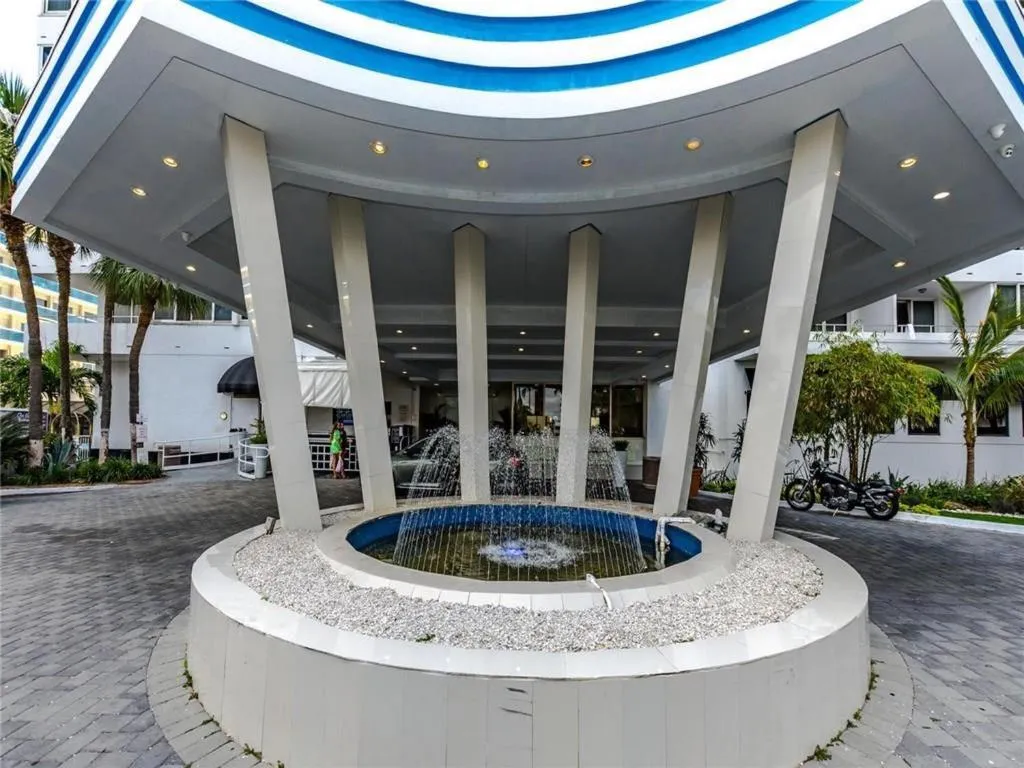 Facade/entrance in Oceanview on SAND located in Ocean Manor Resort Fort Lauderdale Beach 2 bed 2 bath spacious corner unit partial ocean view