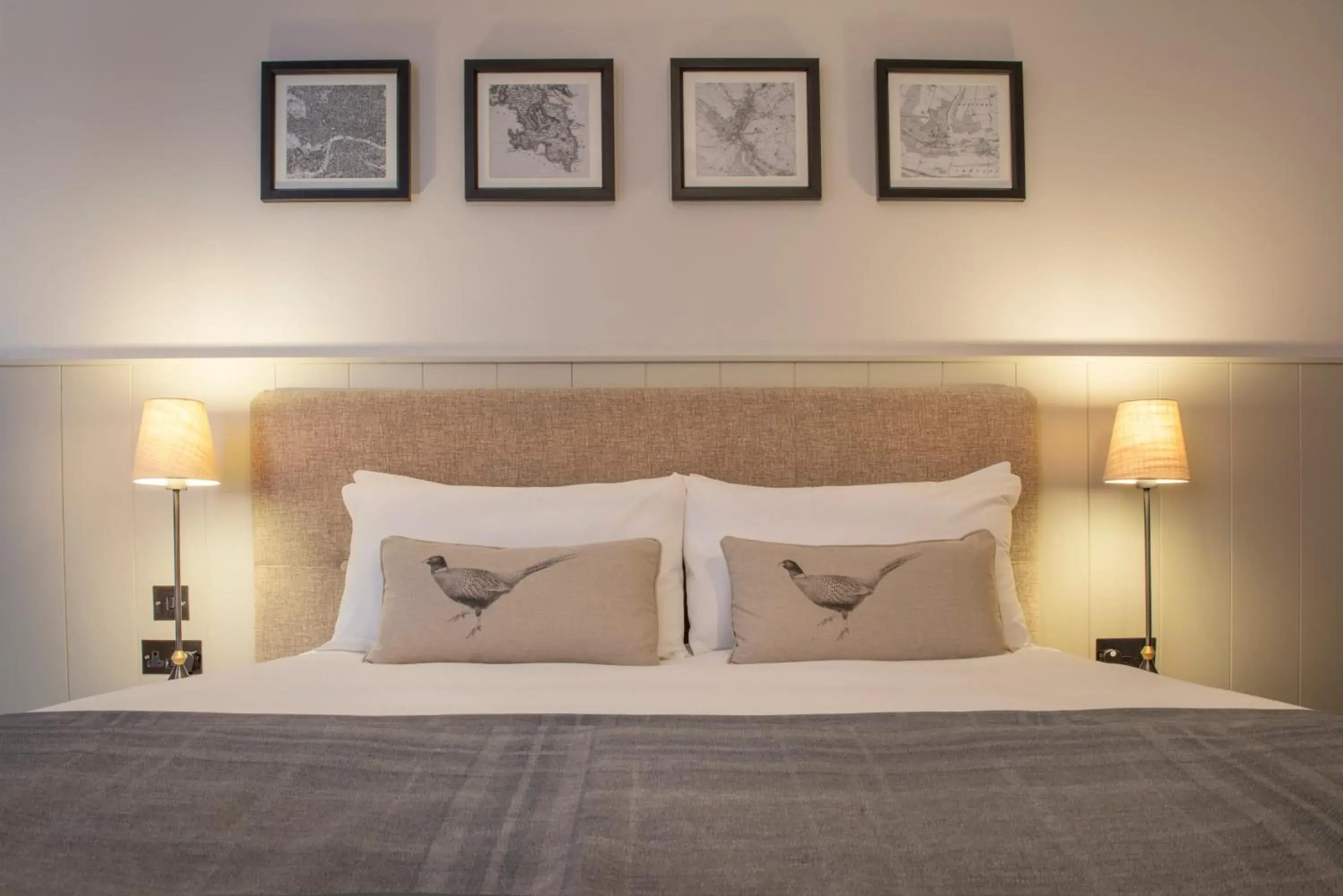 Superior Twin Room in De Vere Latimer Estate Superior Twin Room in De Vere Latimer Estate