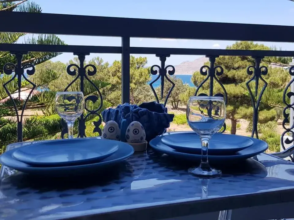 Studio (2 Adults) with Sea and Garden View in George Beach Studios Studio (2 Adults) with Sea and Garden View in George Beach Studios