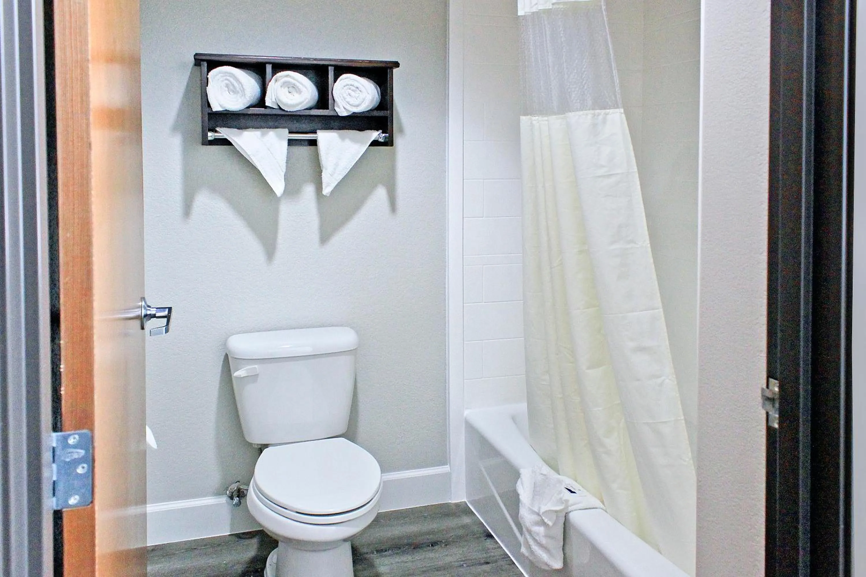 Bathroom in Palacio Royale Houston NW at Beltway 8