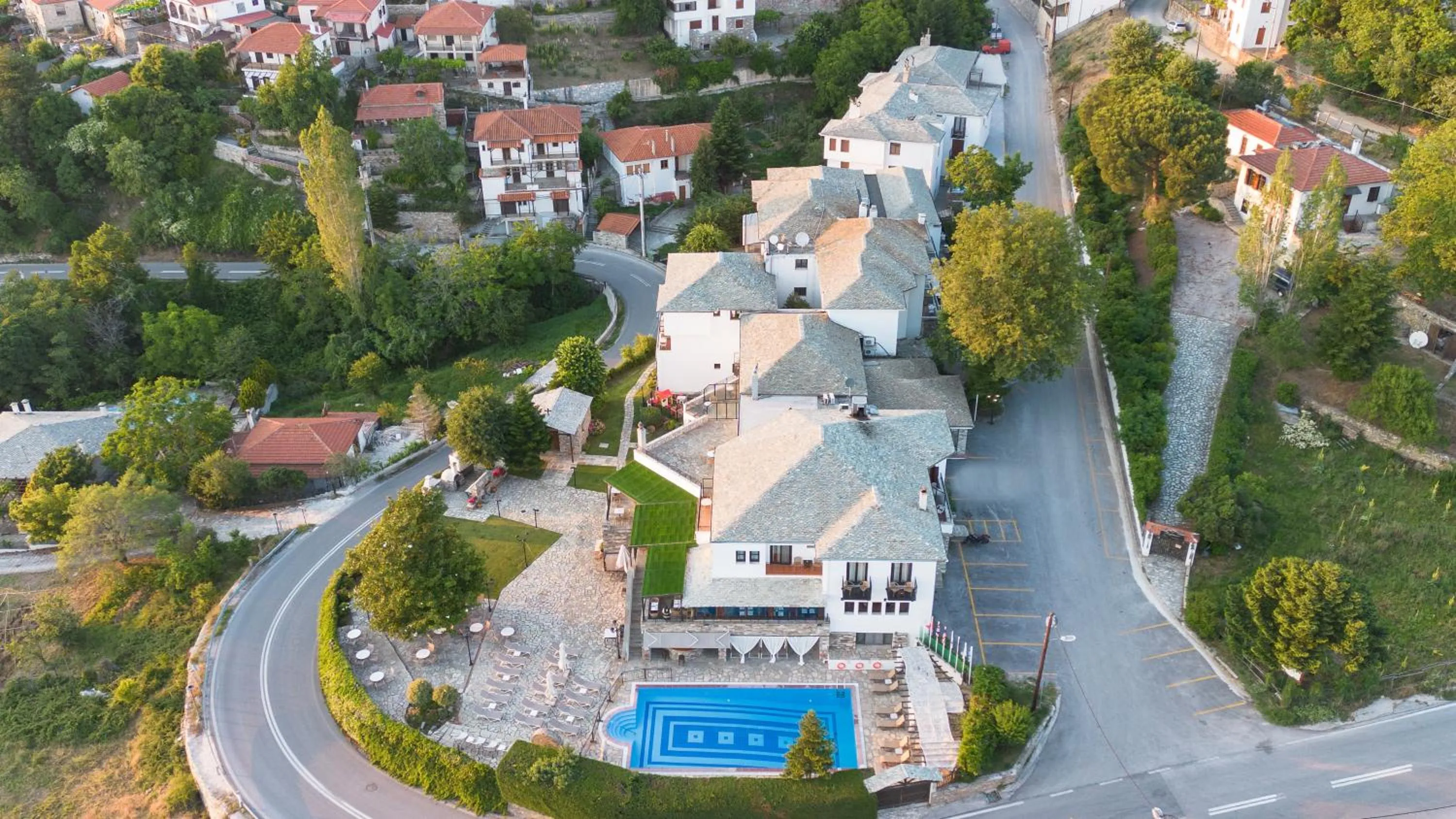 Property building in Portaria Hotel