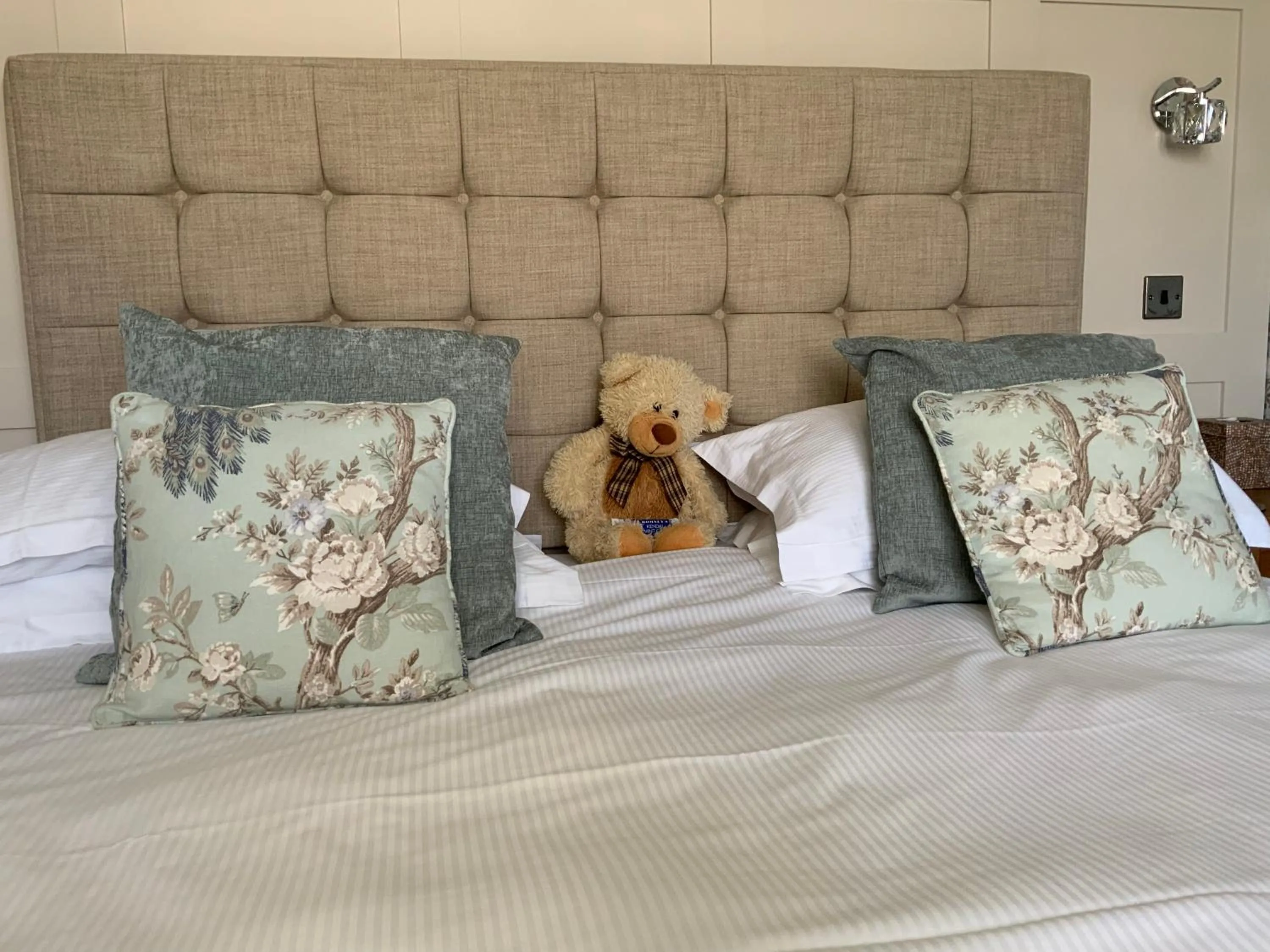 Bed in Montfort Cottage Guest House