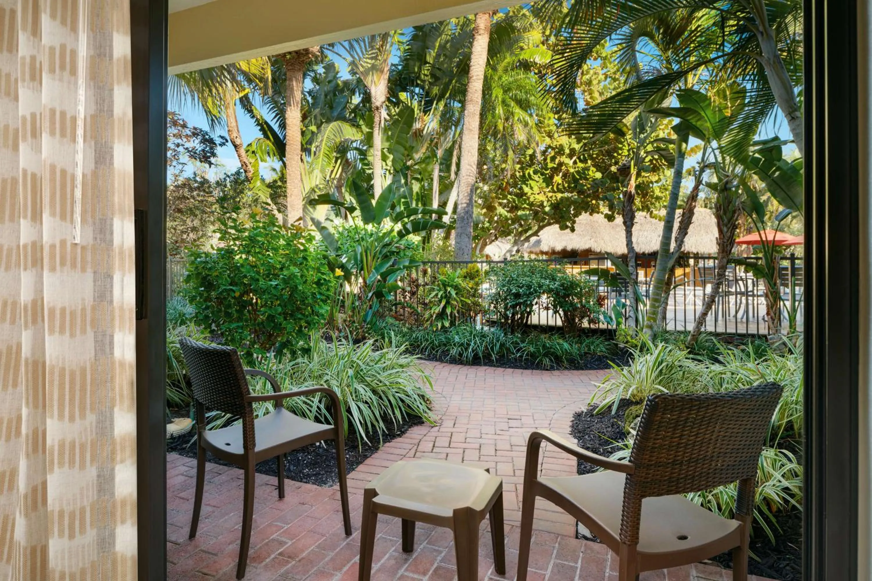 Patio in Best Western Naples Inn & Suites