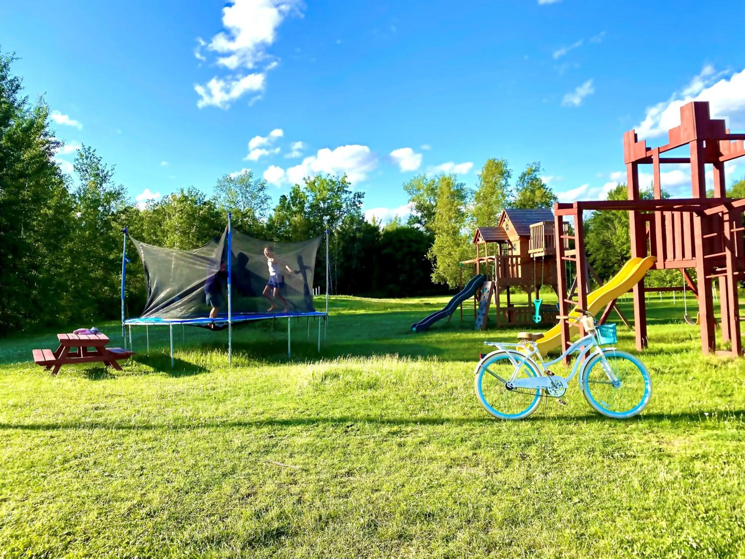 Children play ground in Hotel Motel Bonsoir