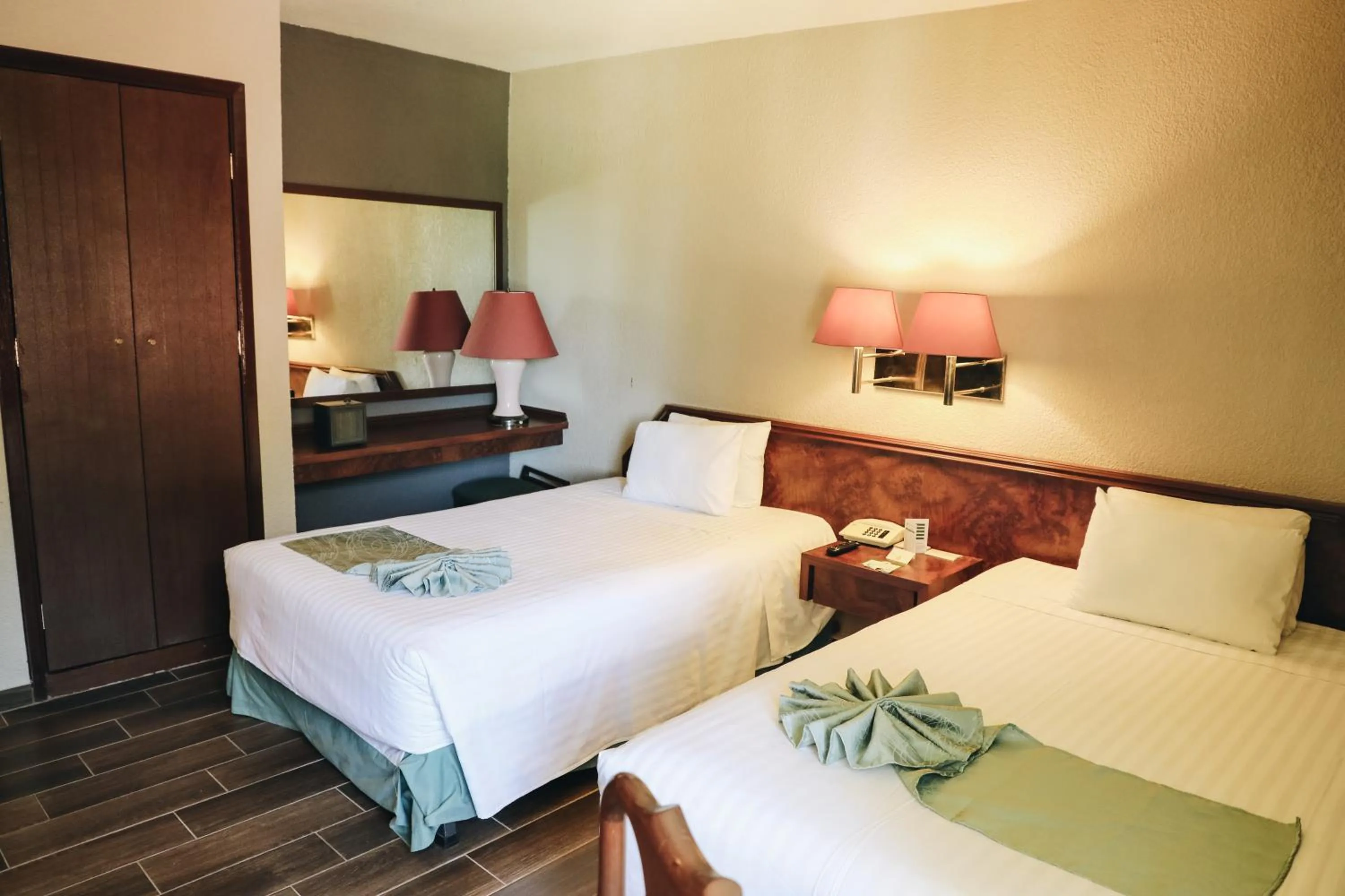 Deluxe Double Room with Two Double Beds in Hotel La Joya Tulancingo