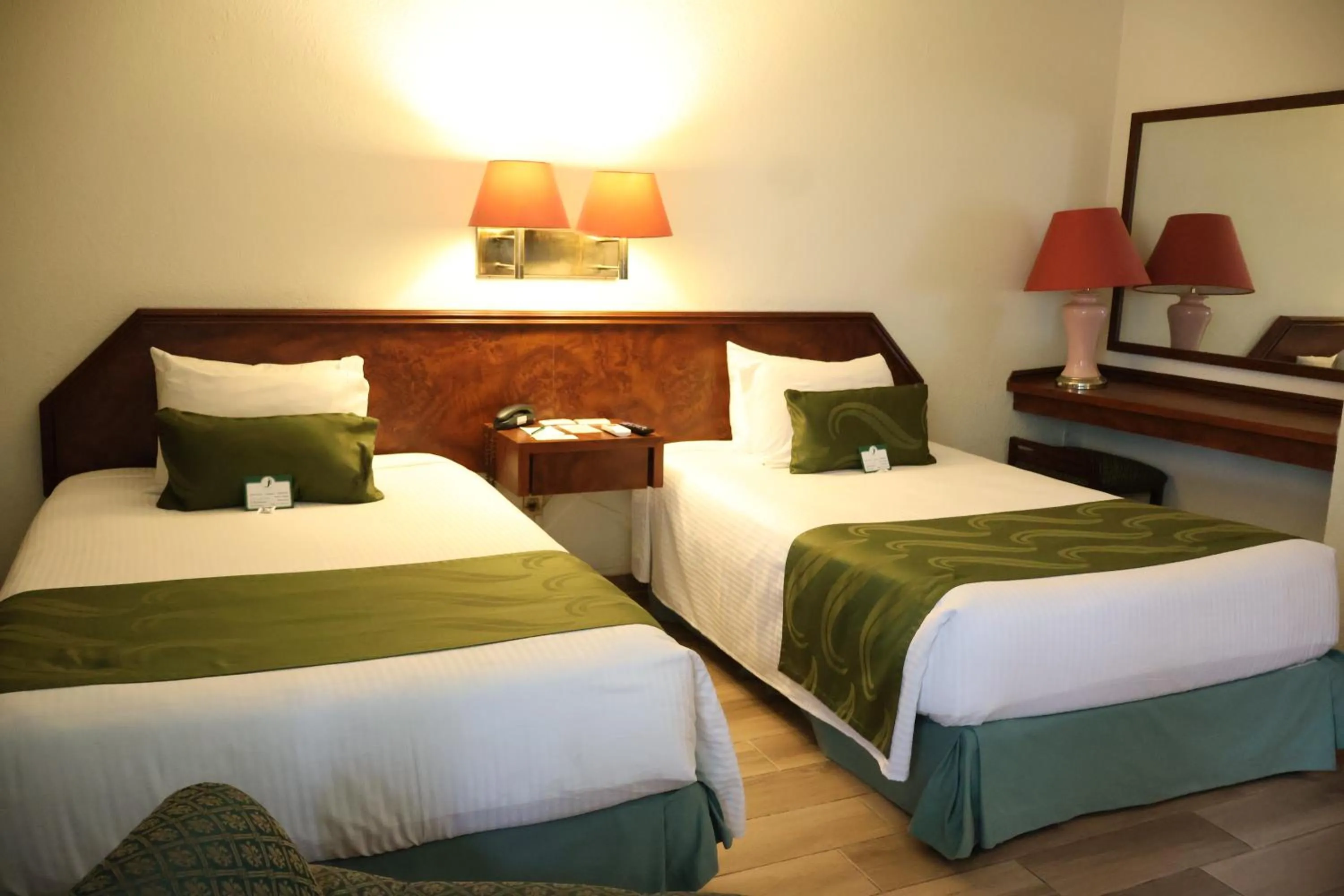 Bed in Hotel La Joya Tulancingo