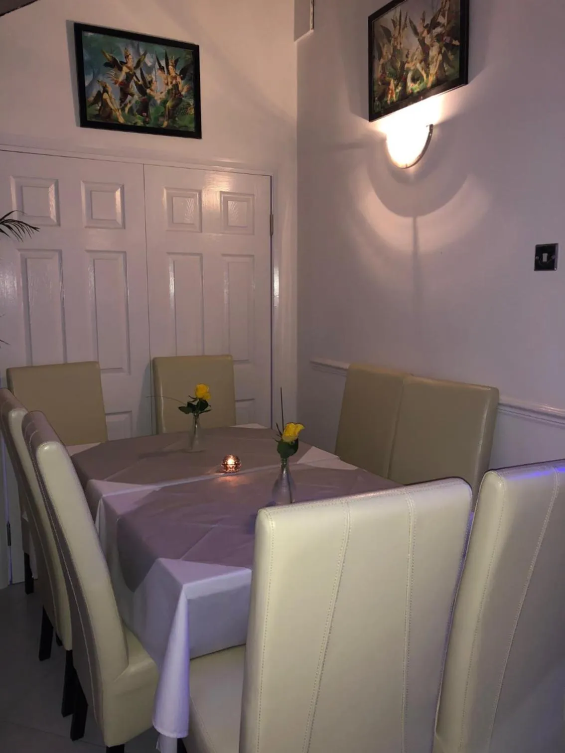 Restaurant/places to eat in Loughborough Grange Guesthouse & Spa Treatments
