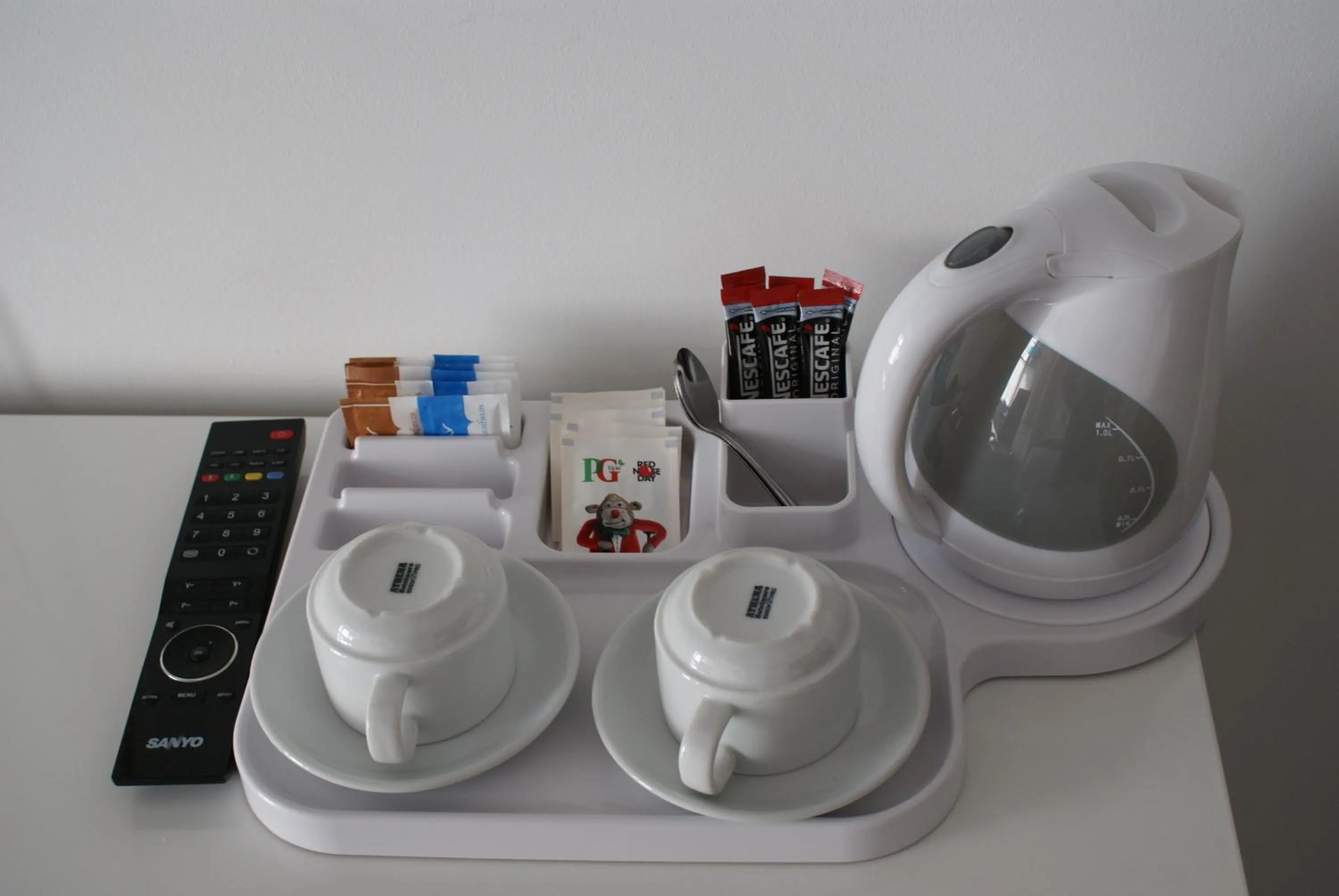 Drinks in Loughborough Grange Guesthouse & Spa Treatments