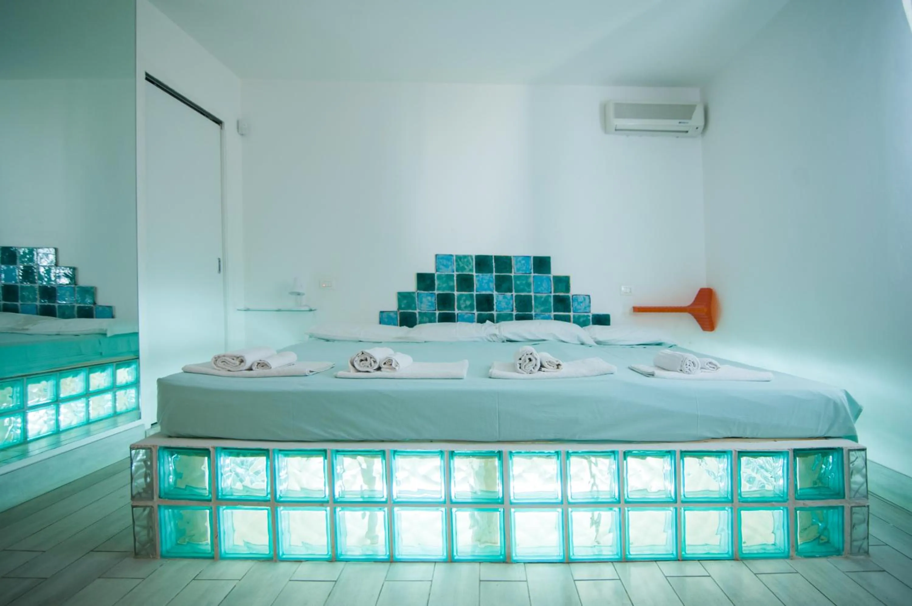 Bed in Suite House L'Isola Che Non C'è