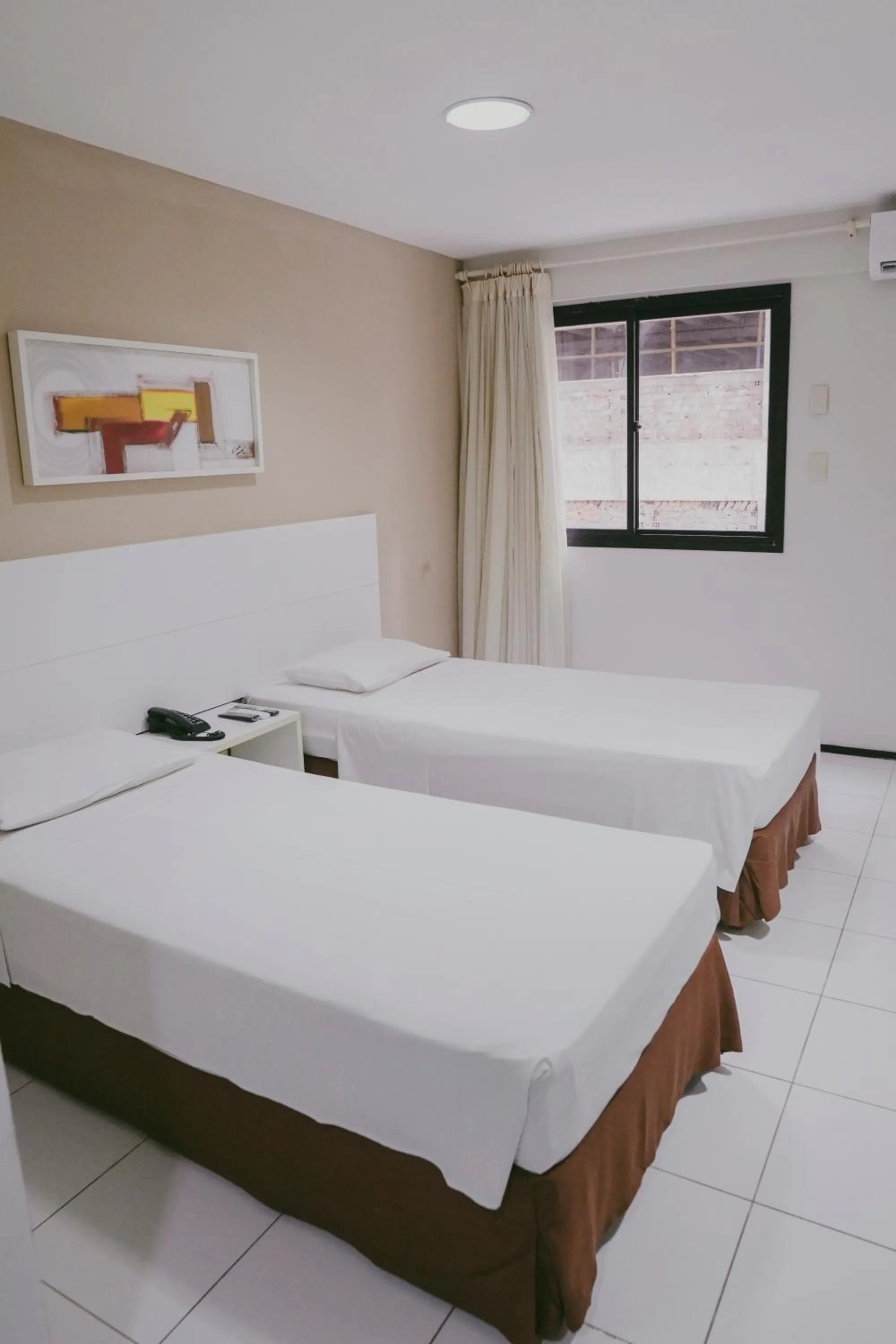 Bedroom, Bed in SLZ Lagoa Hotel