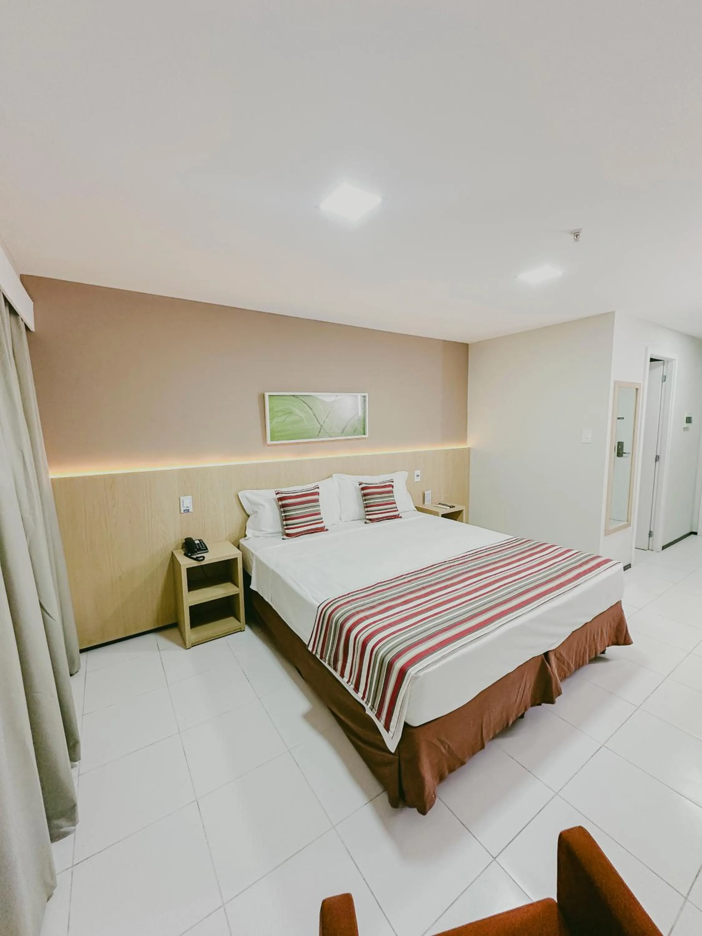 Bed in SLZ Lagoa Hotel