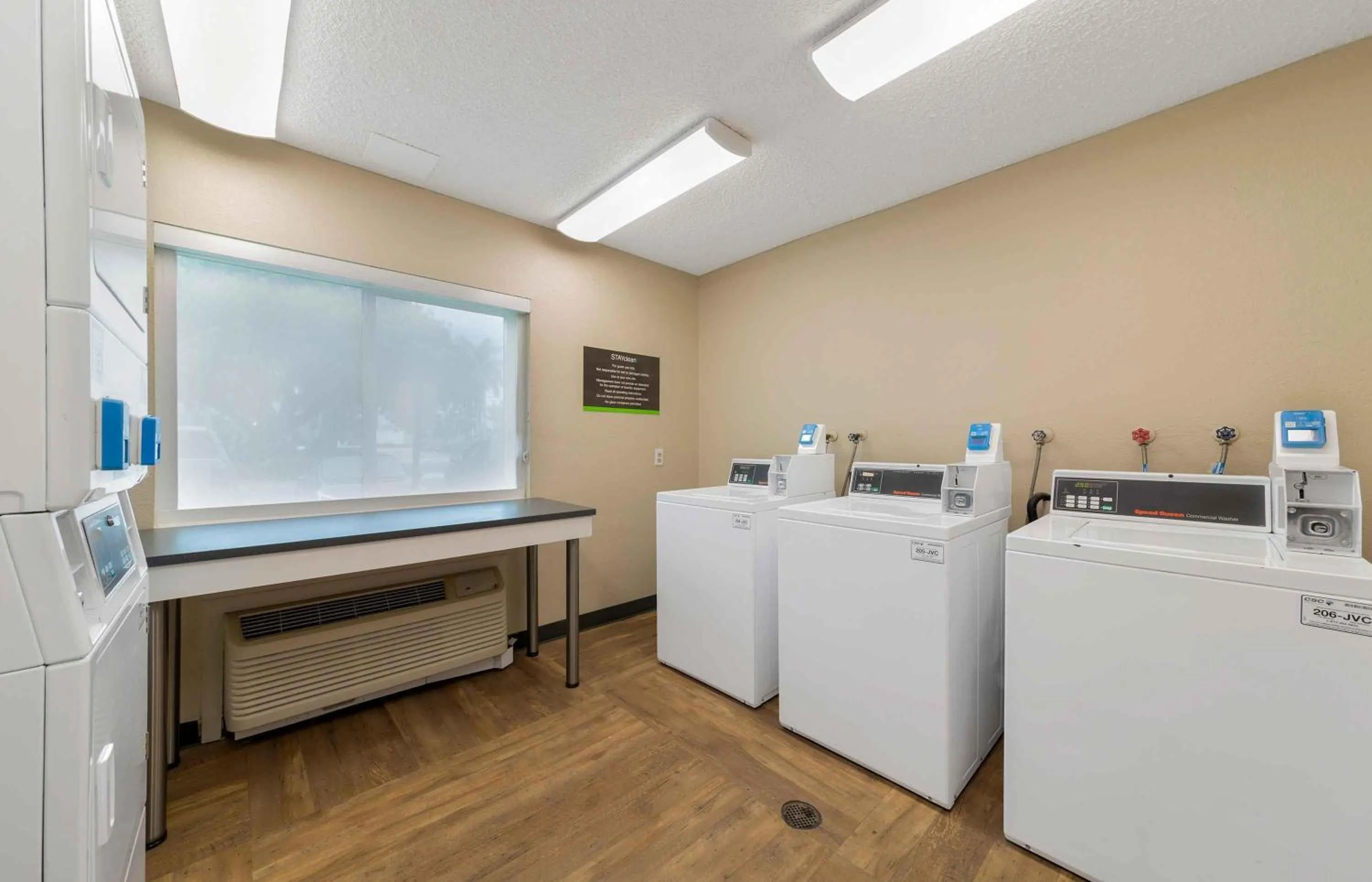 Property building in Extended Stay America Premier Suites - Miami - Airport - Miami Springs