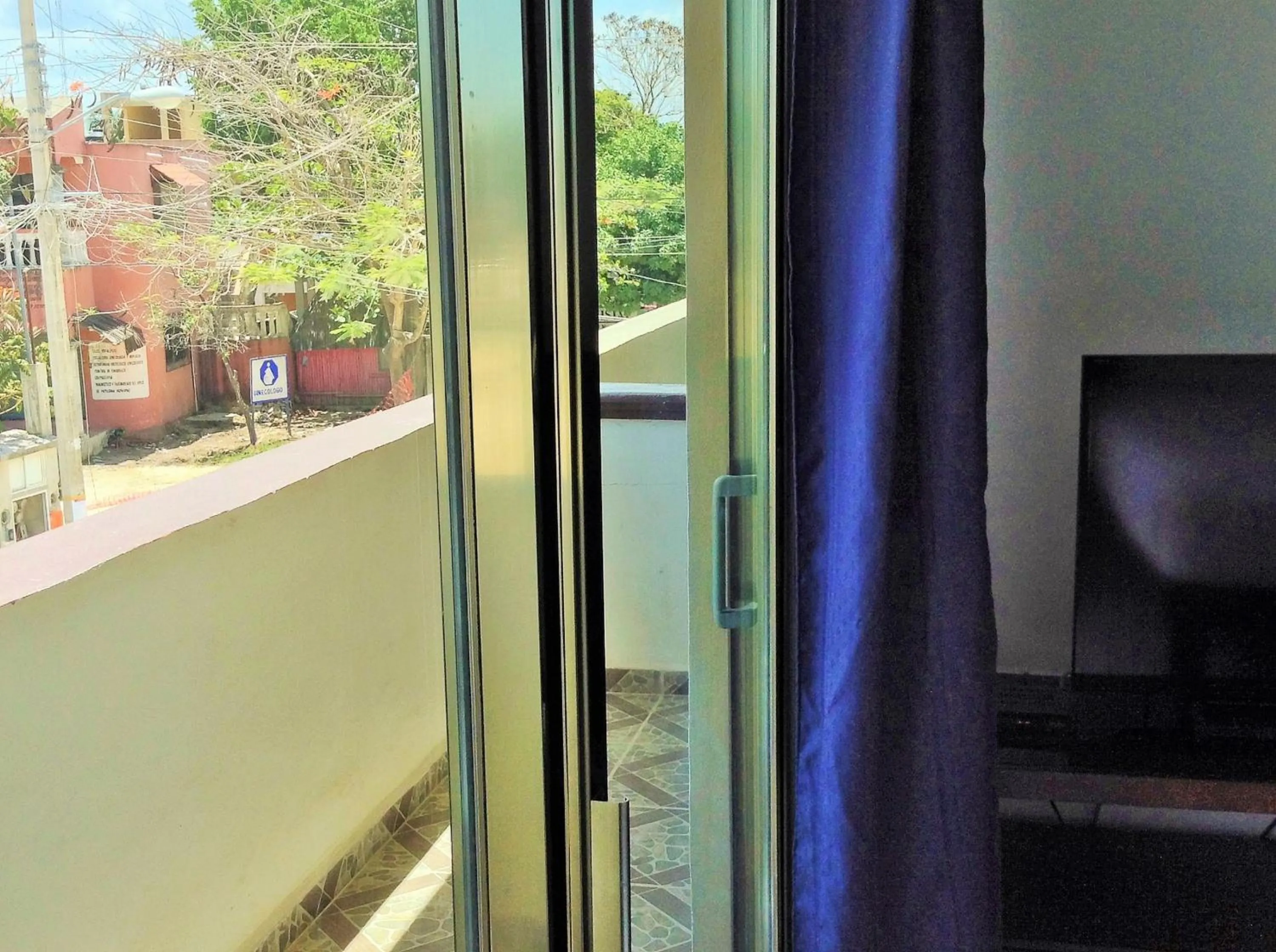 Day in Posada Malix Pek