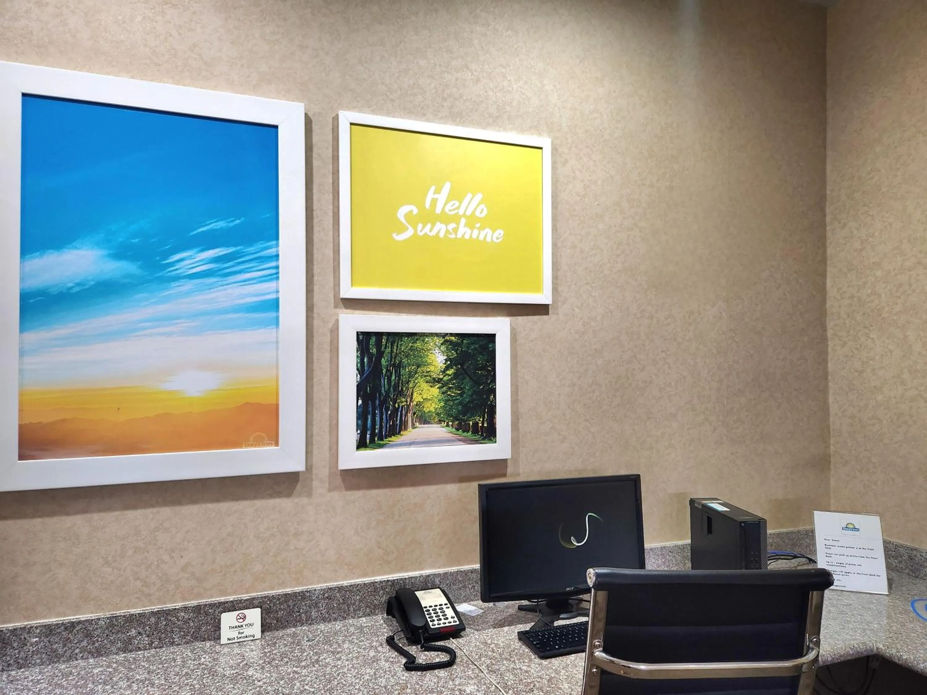 Business facilities in Studio 6 Suites Pasadena, TX