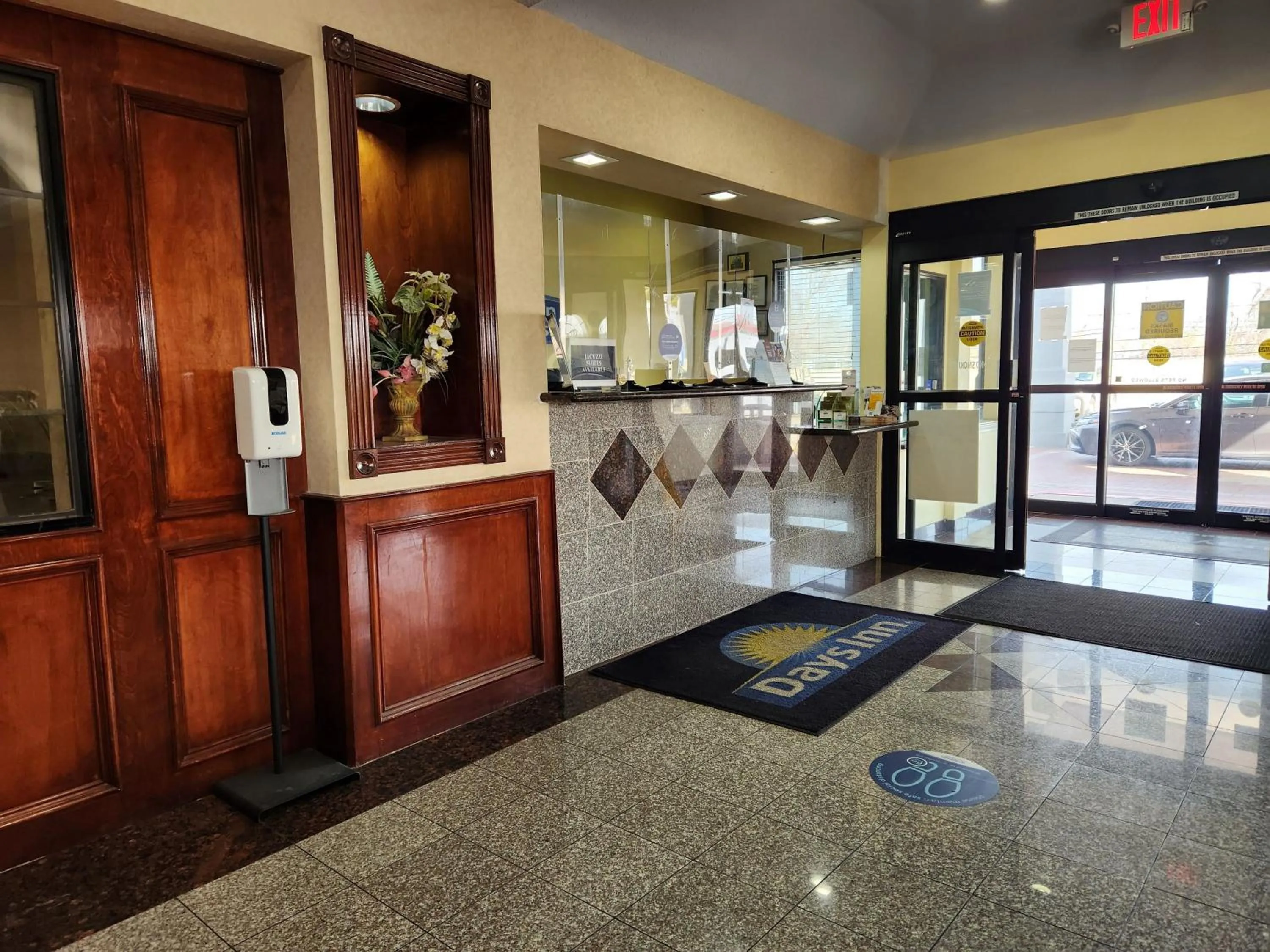 Lobby or reception in Studio 6 Suites Pasadena, TX
