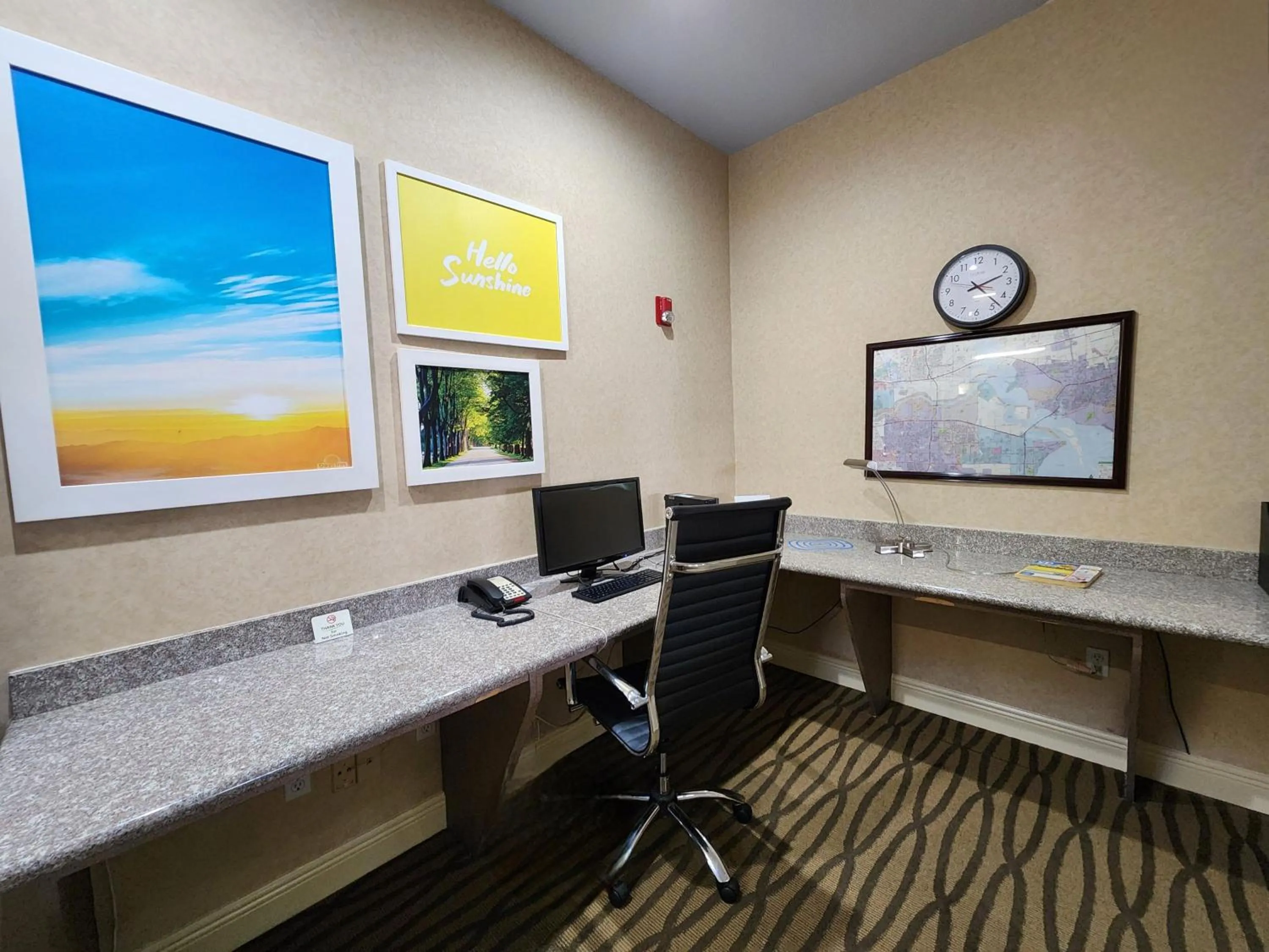 Business facilities in Studio 6 Suites Pasadena, TX