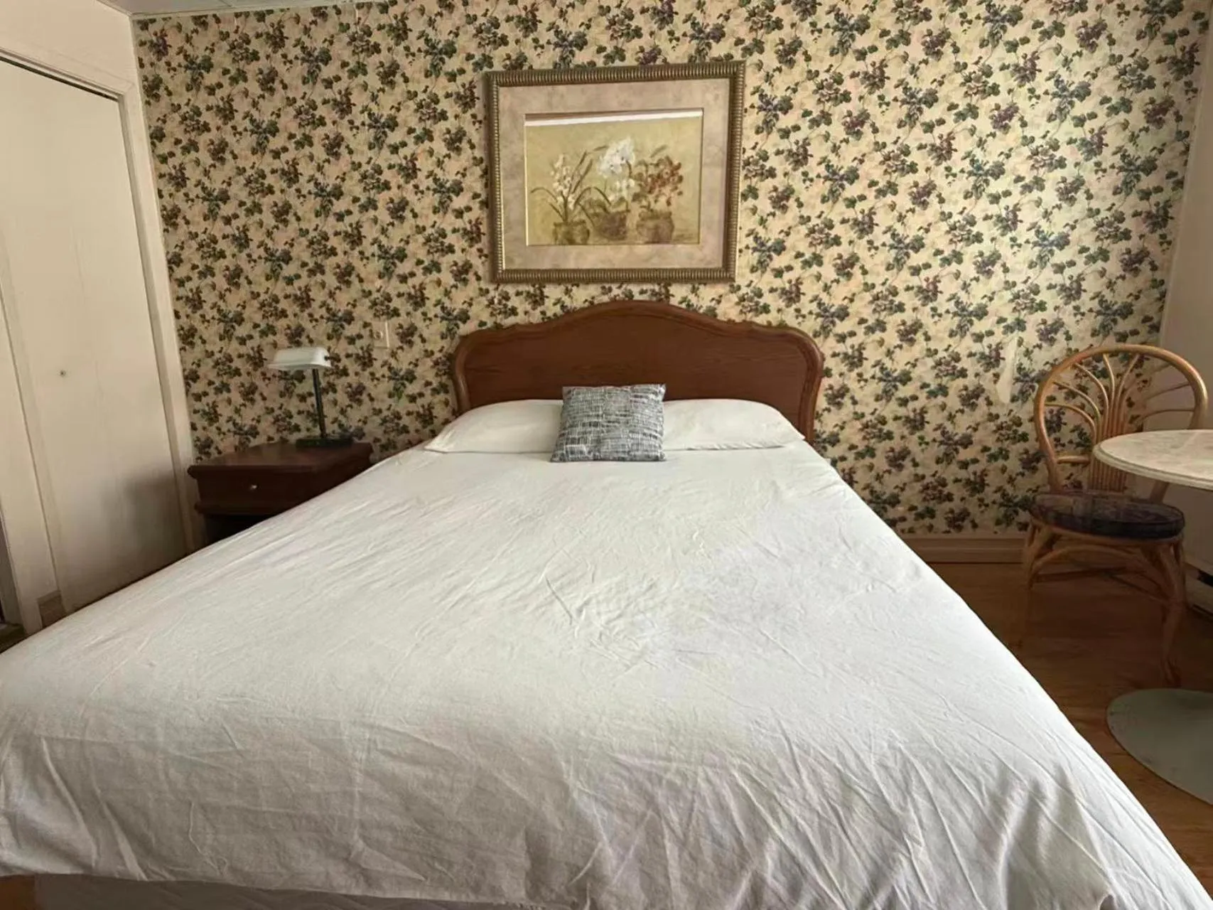 Bed in Hotel Motel La Marquise