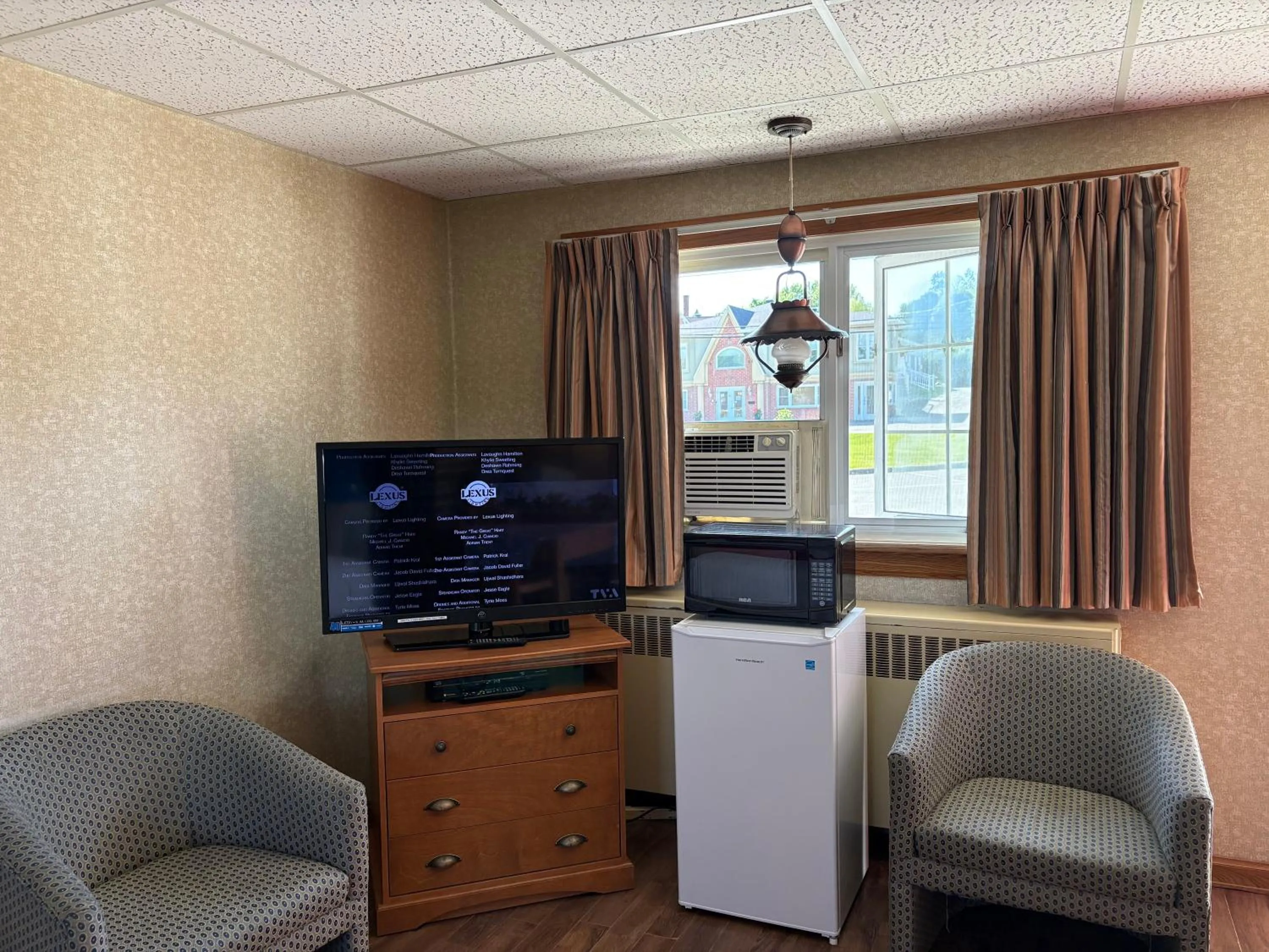 Seating area in Motel & Hotel La Paysanne