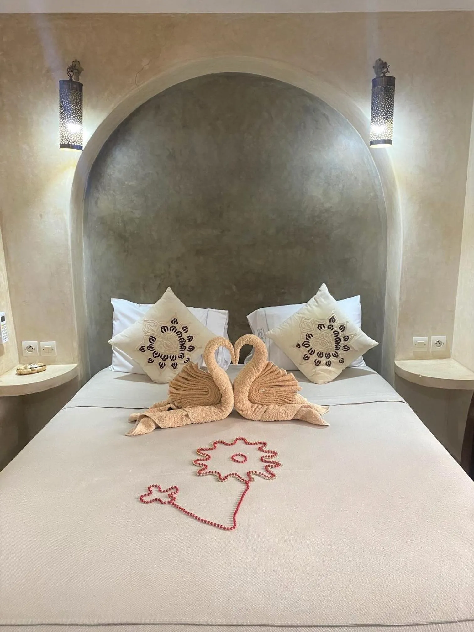 Bed in Les Jardins Mandaline