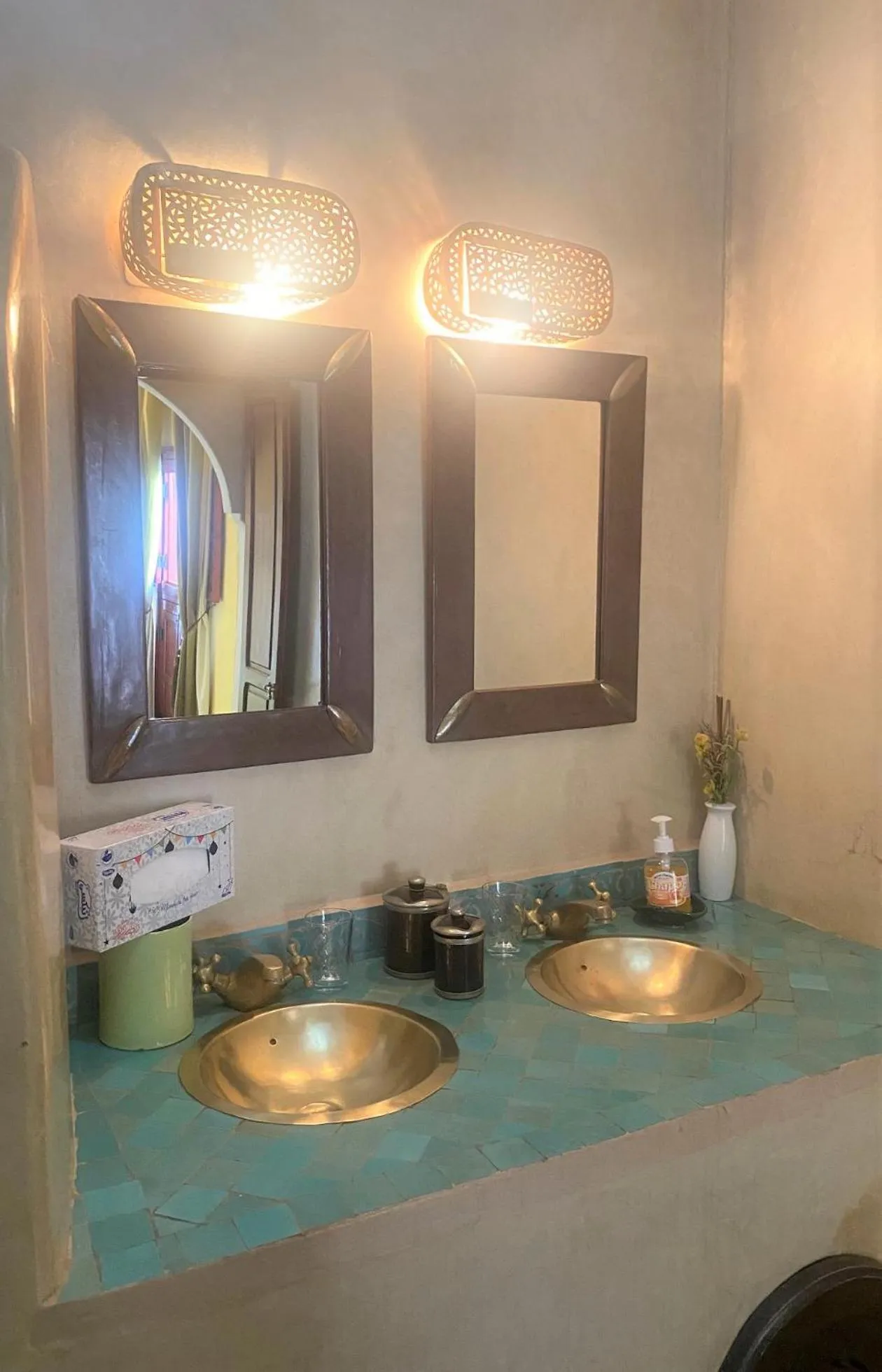 Bathroom in Les Jardins Mandaline