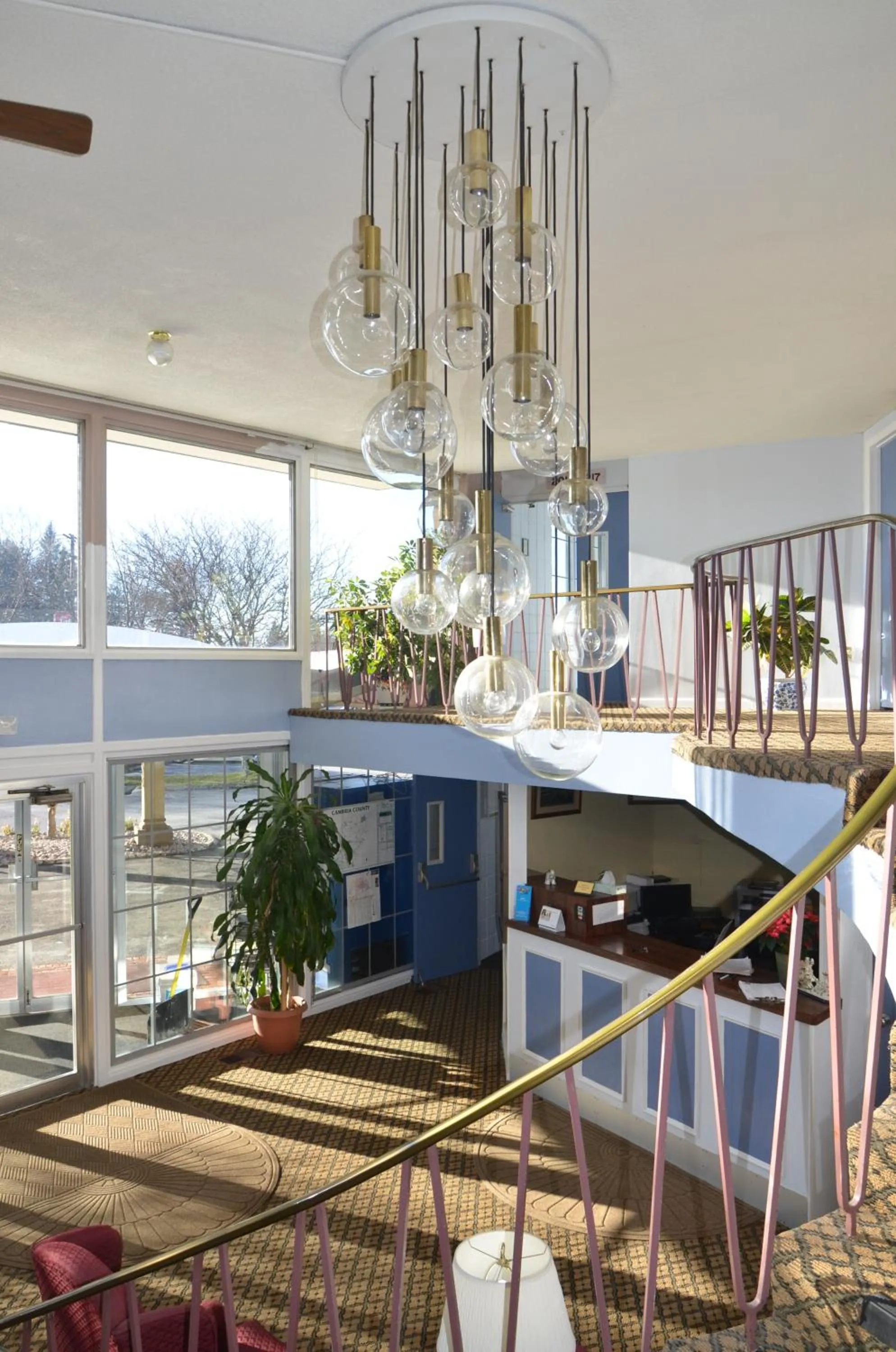 Lobby or reception in Red Carpet Inn & Suites Ebensburg