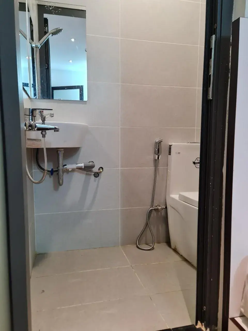 Standard Single Room - single occupancy in KP Hotel Standard Single Room - single occupancy in KP Hotel