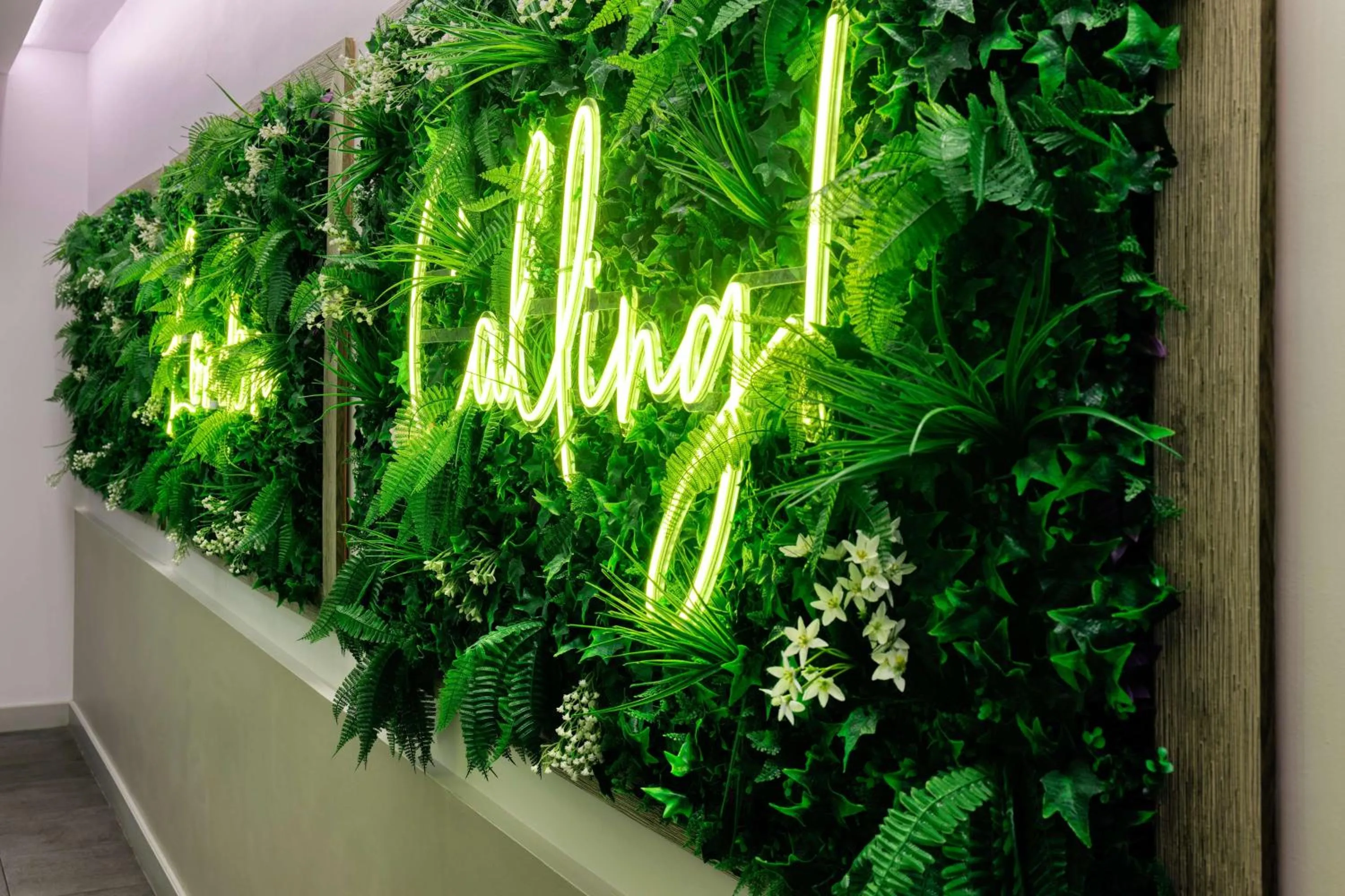 Meeting/conference room in DoubleTree by Hilton London Angel Kings Cross