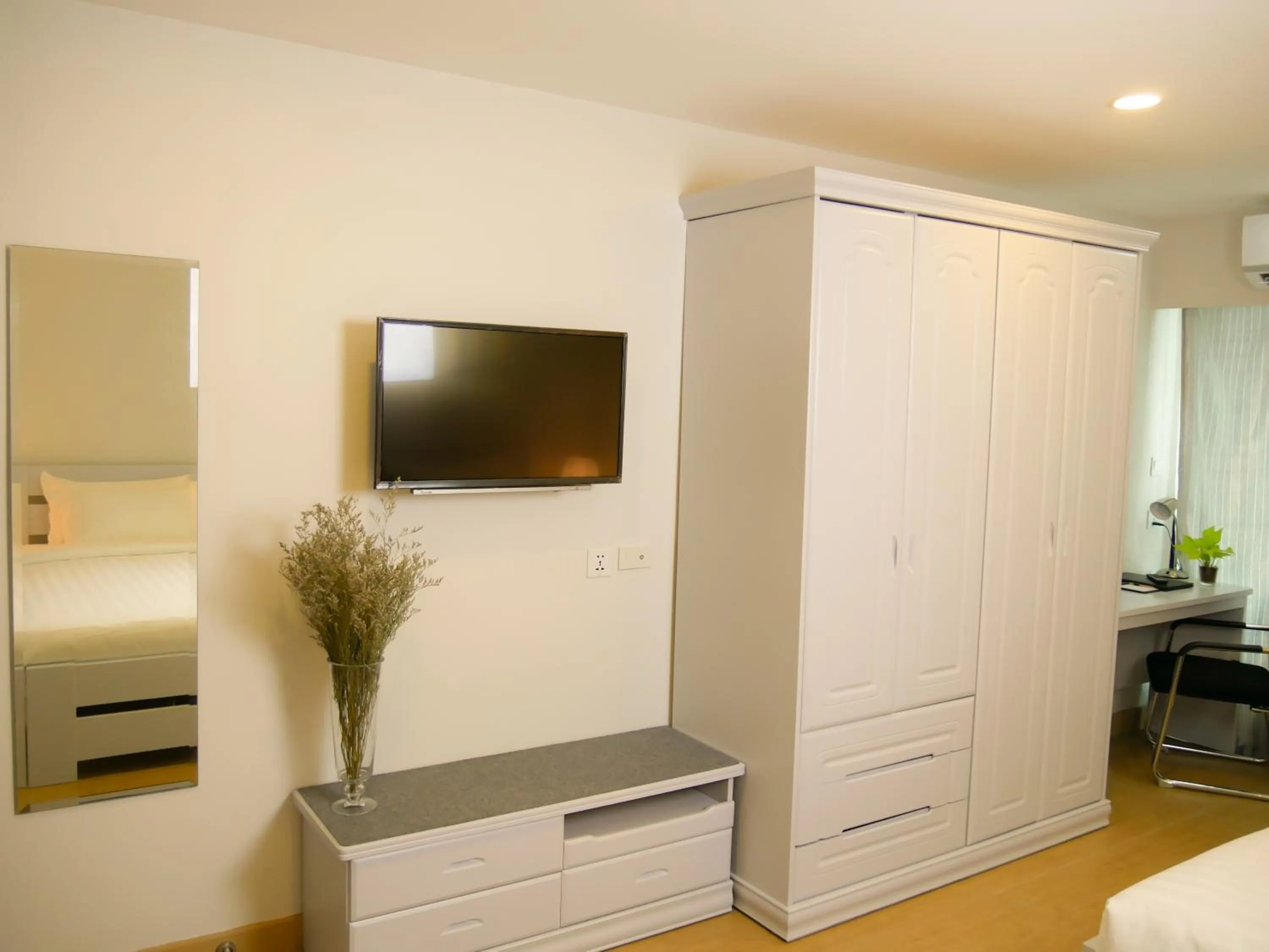 Bed in The Kinn Bangkok