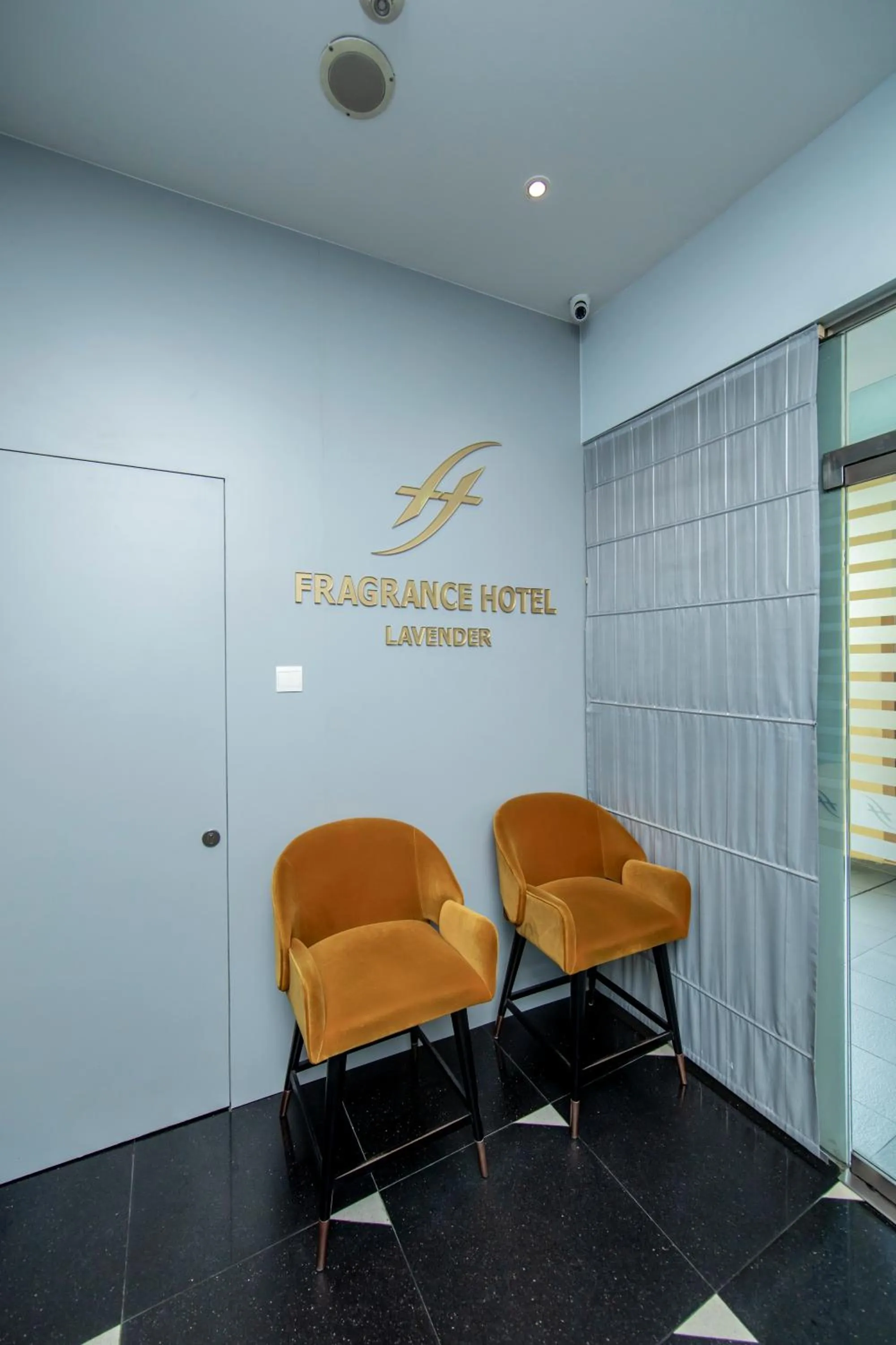 Lobby or reception in Fragrance Hotel - Lavender