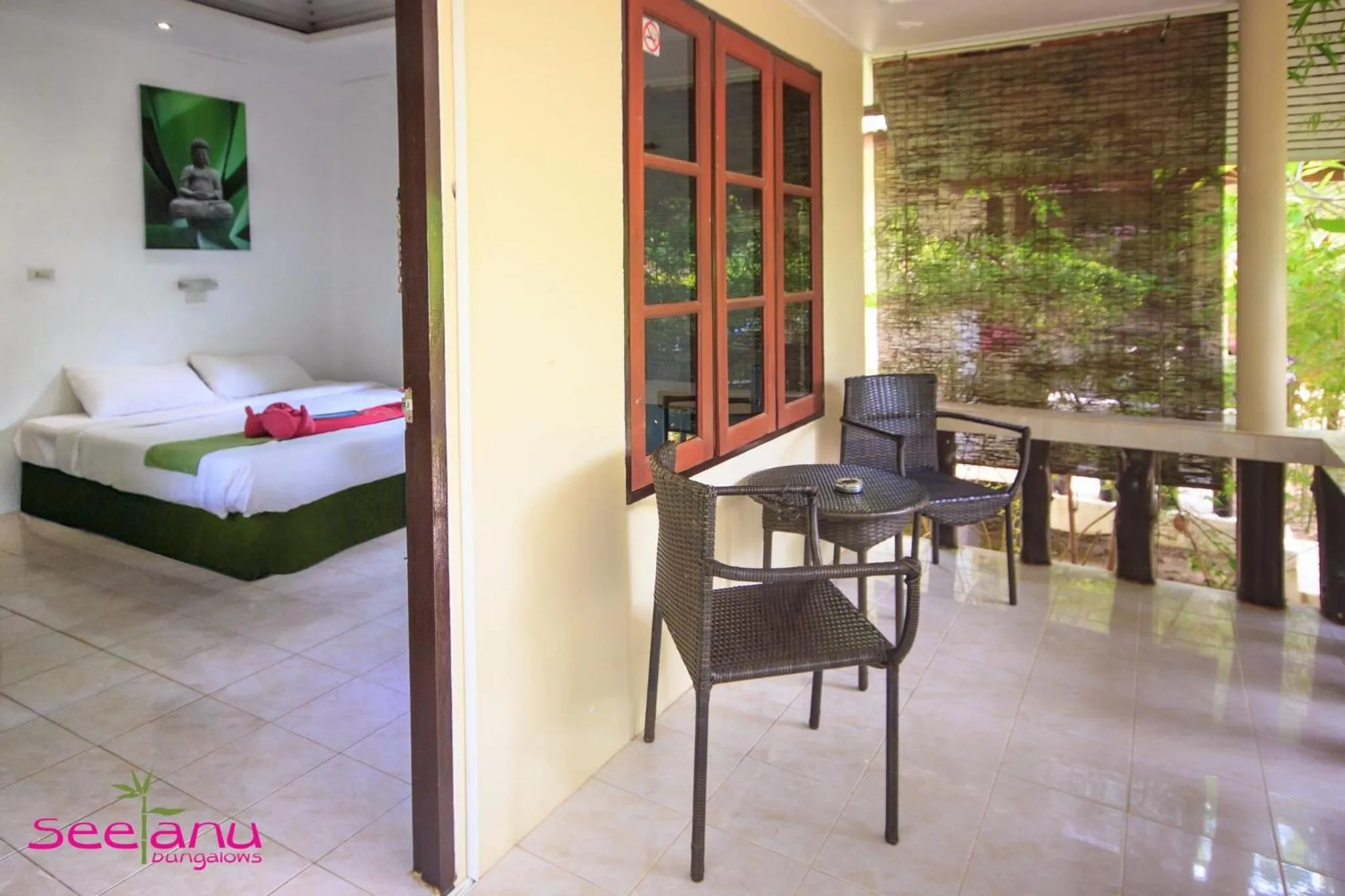 Bed in Seetanu Bungalows