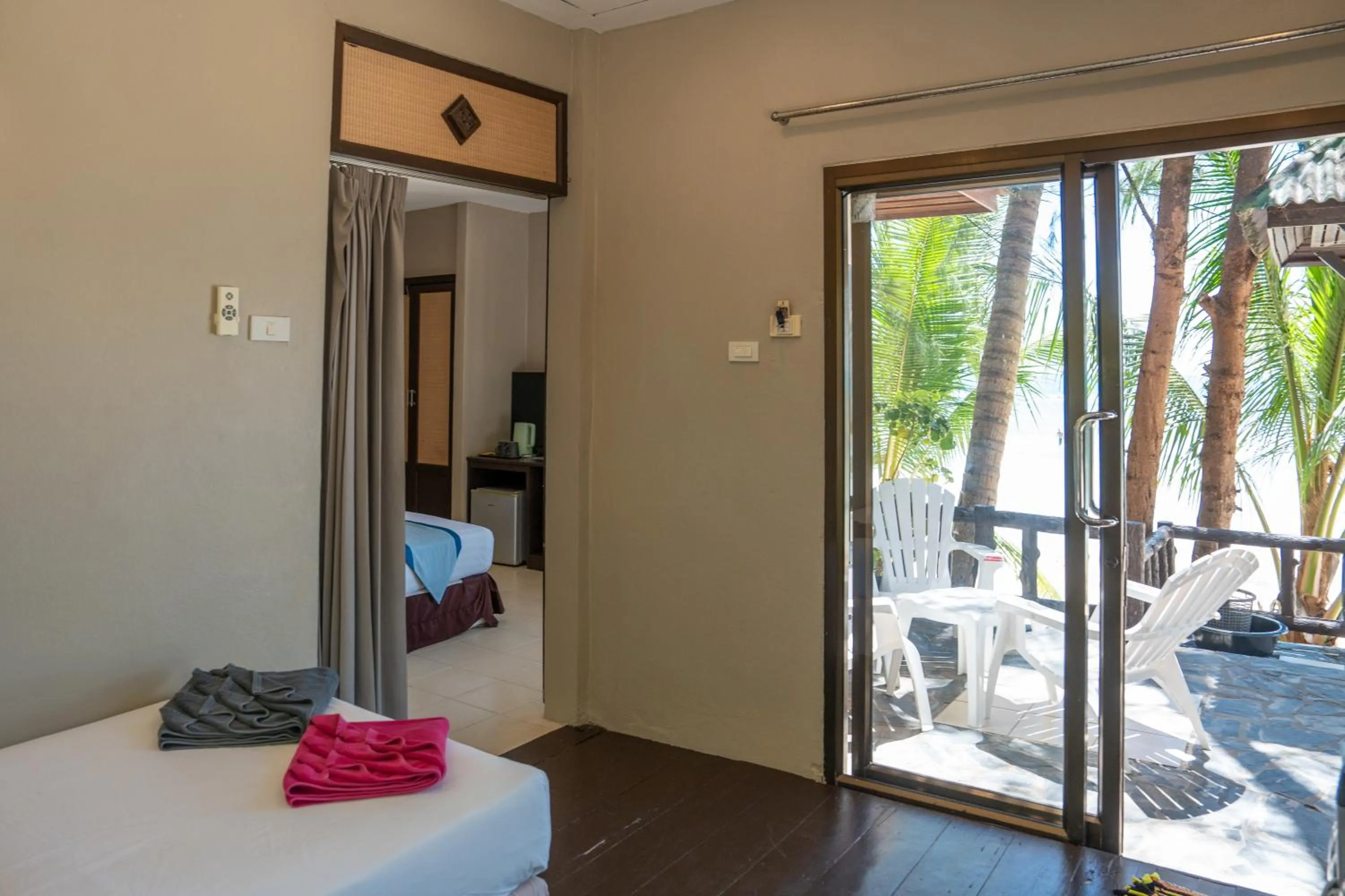 Bed in Seetanu Bungalows